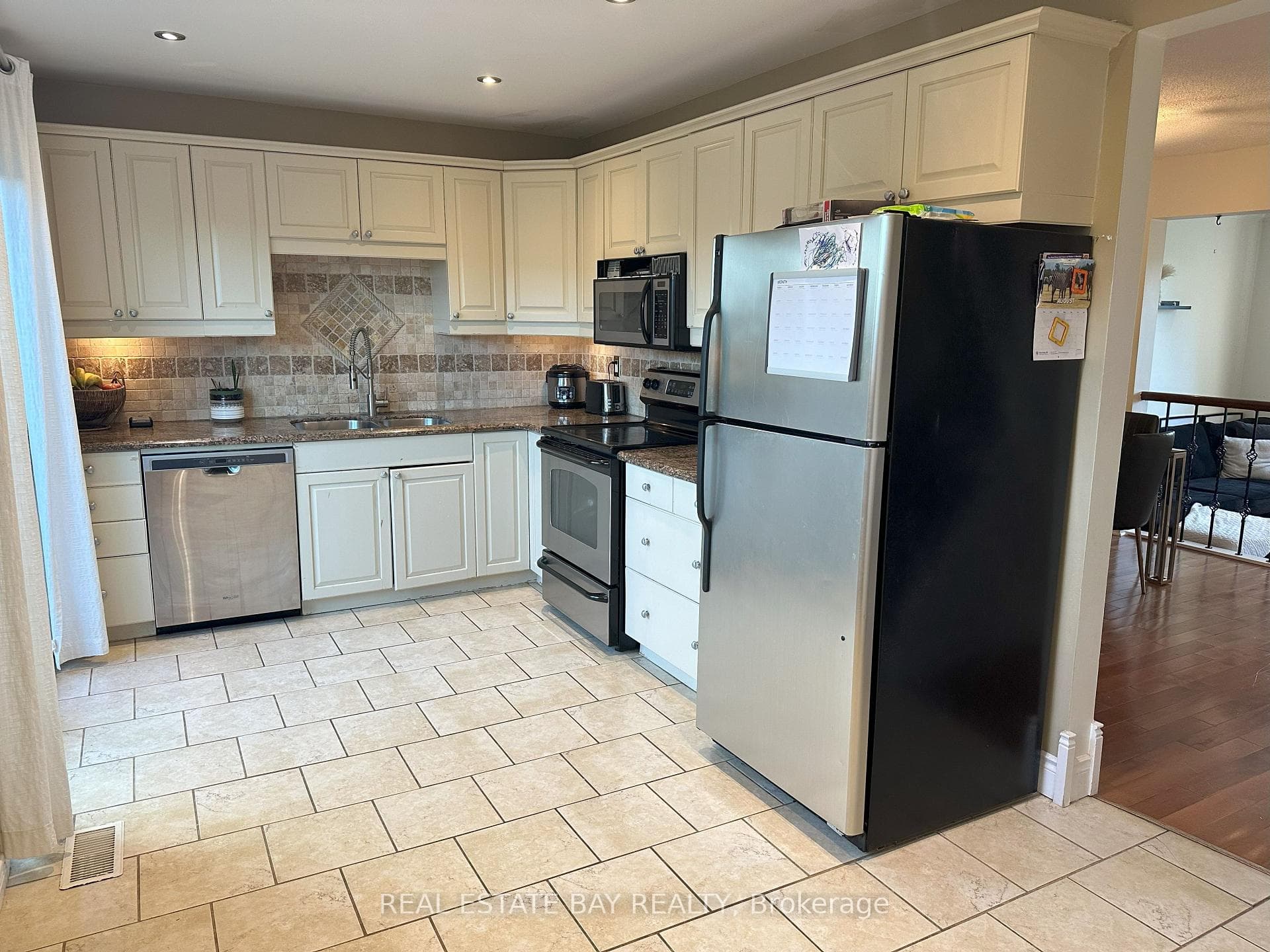 1115 Paramount Drive Unit 80 photo 22