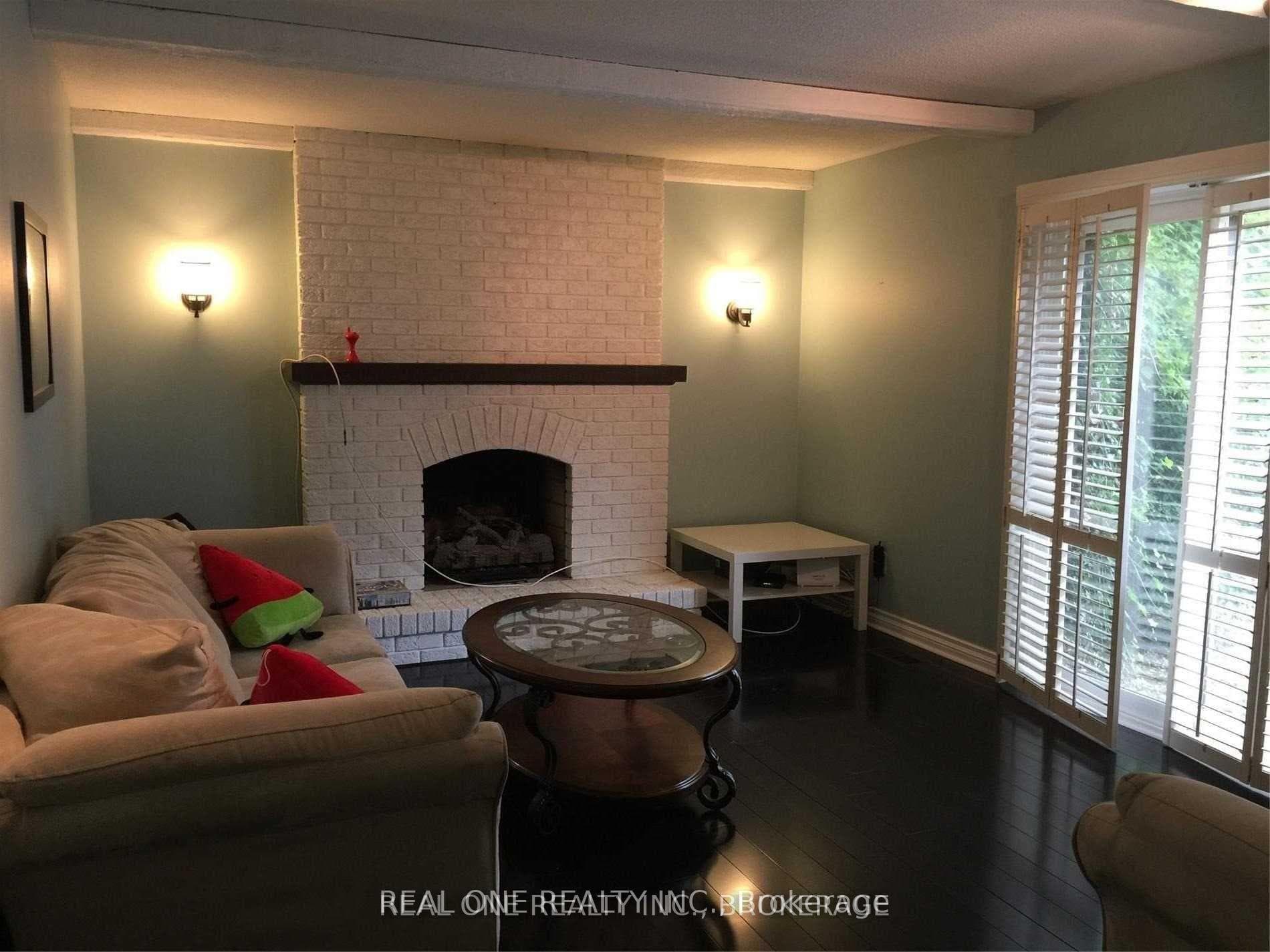 3501 Kingbird Court photo 7