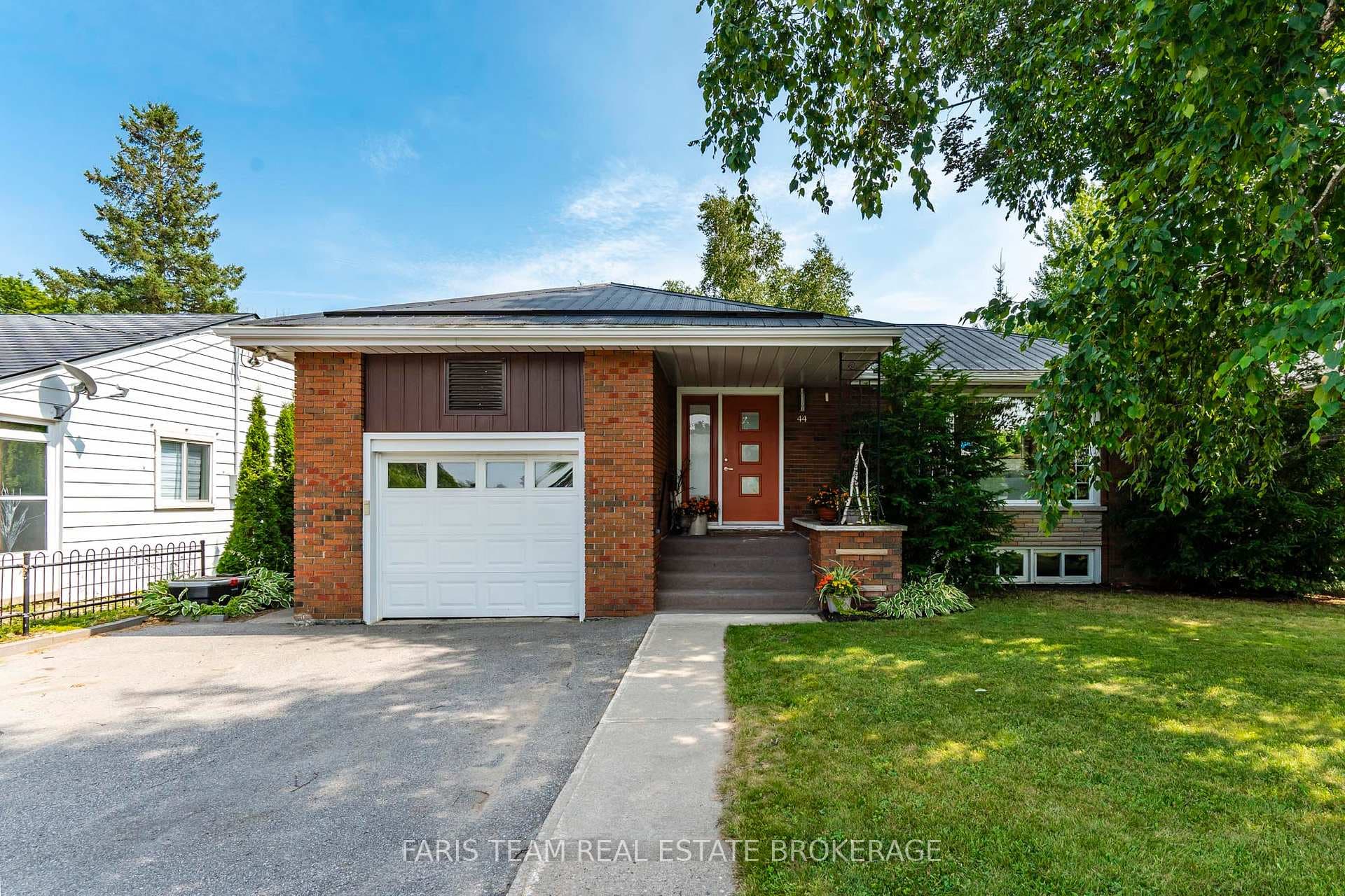 44 Jeffery Street photo 1