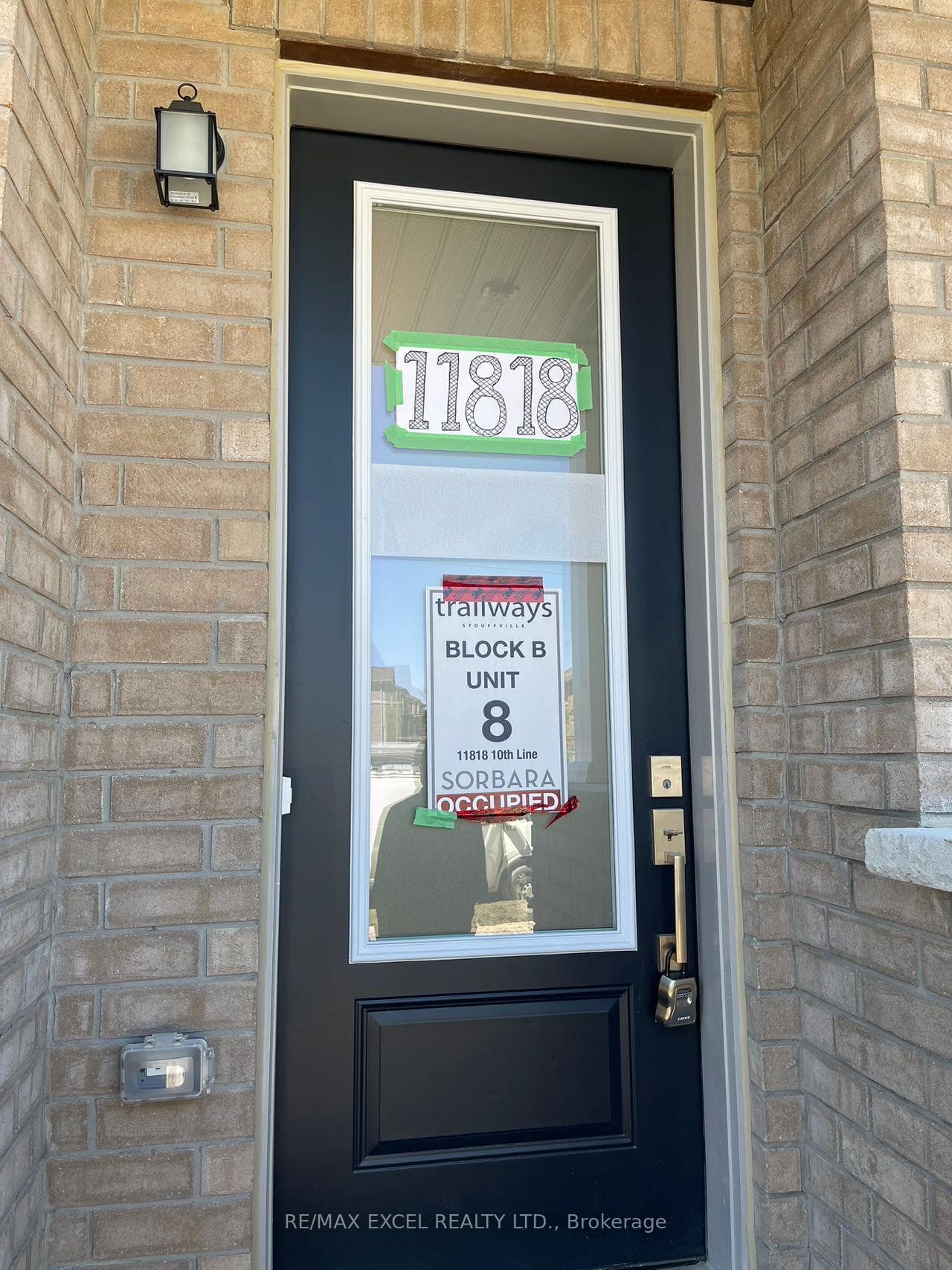 11818 Tenth Line photo 3
