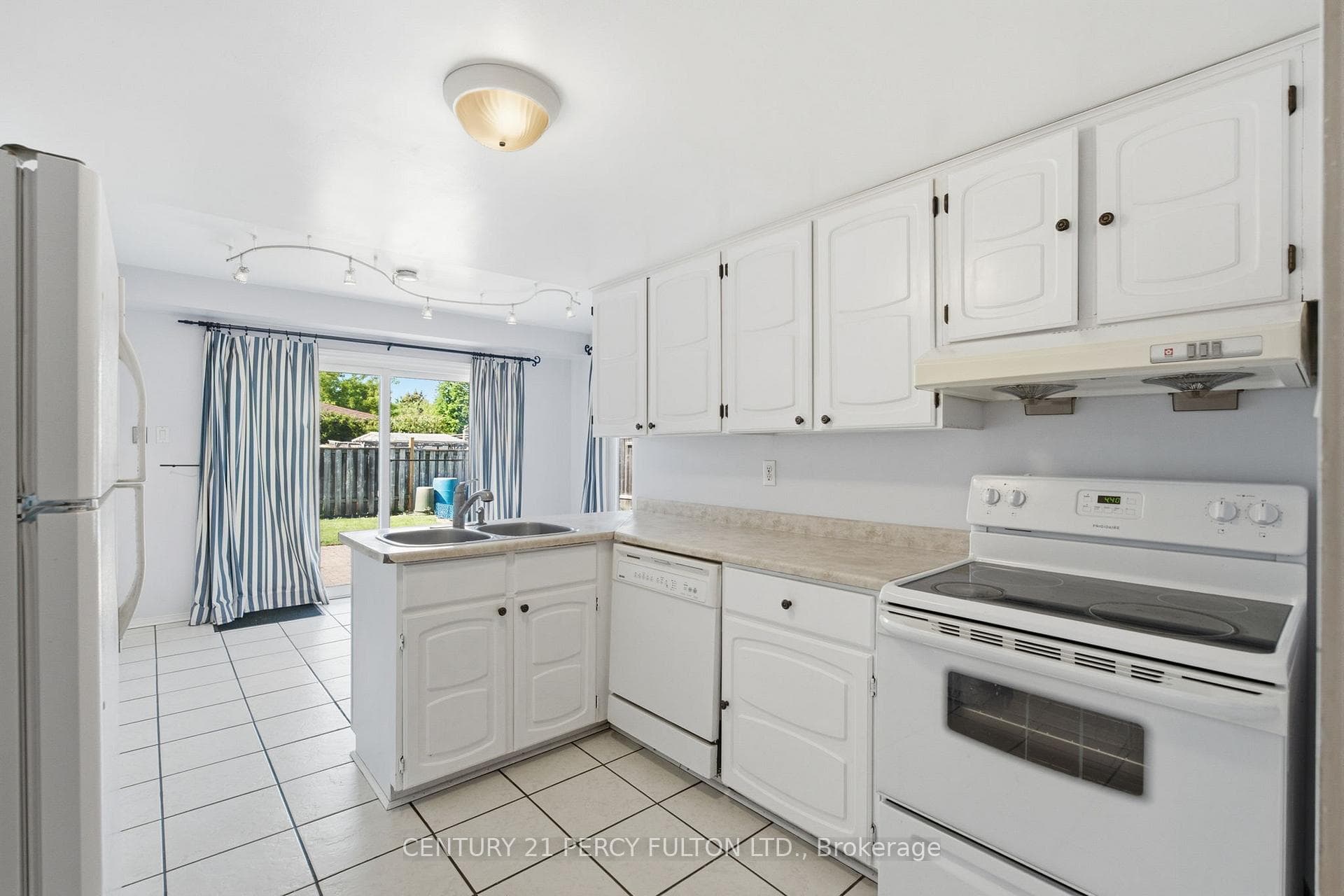 208 Conley Street photo 13