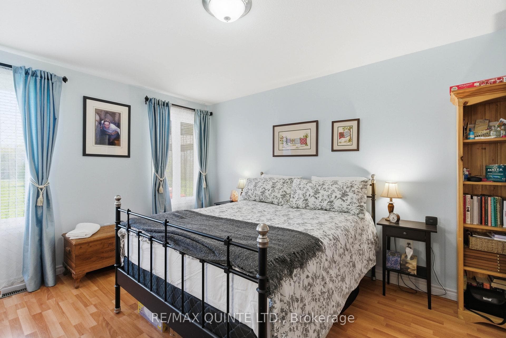 99 McKenzie Street photo 18