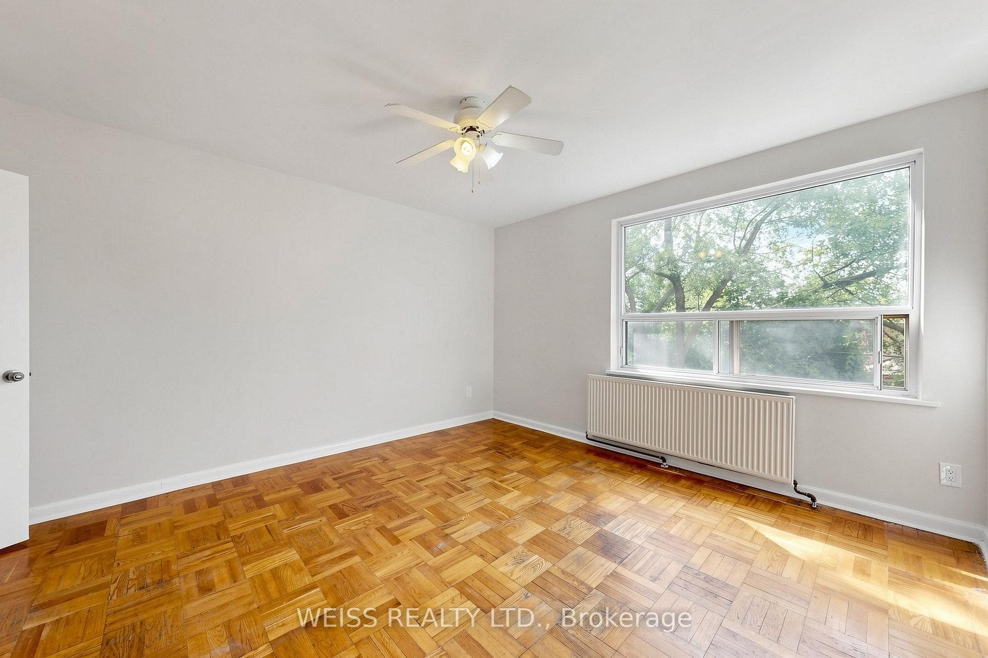 17 Fraserwood Avenue Unit 4 photo 18