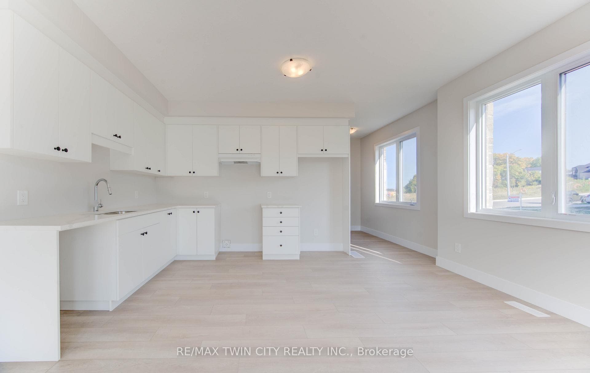 161 Dunnigan Drive photo 19