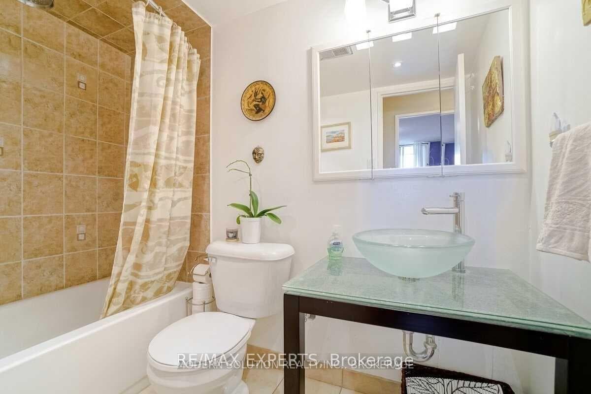 1320 Mississauga Valley Boulevard Unit 908 photo 10