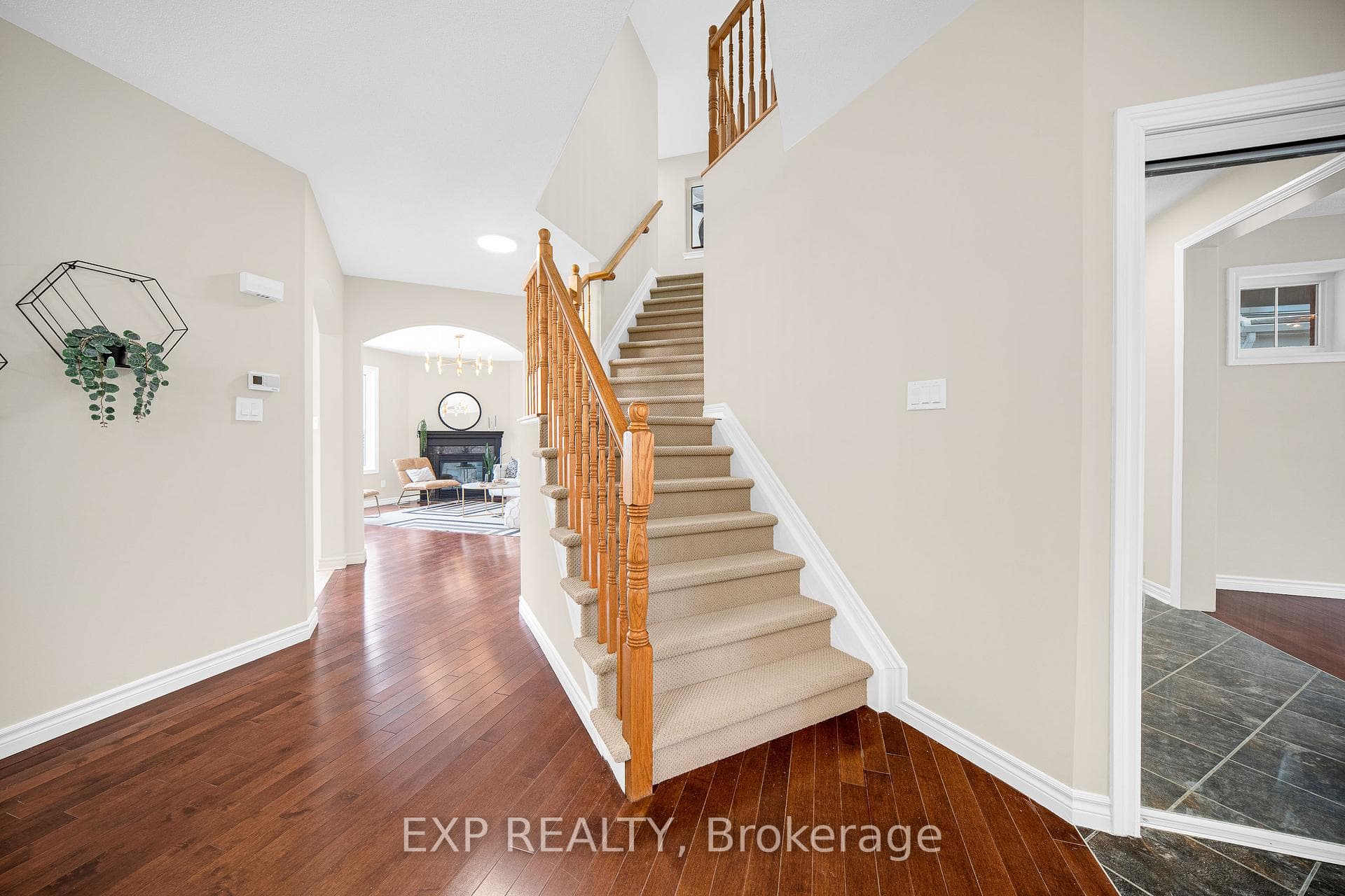 2522 Stone Cove Crescent photo 11
