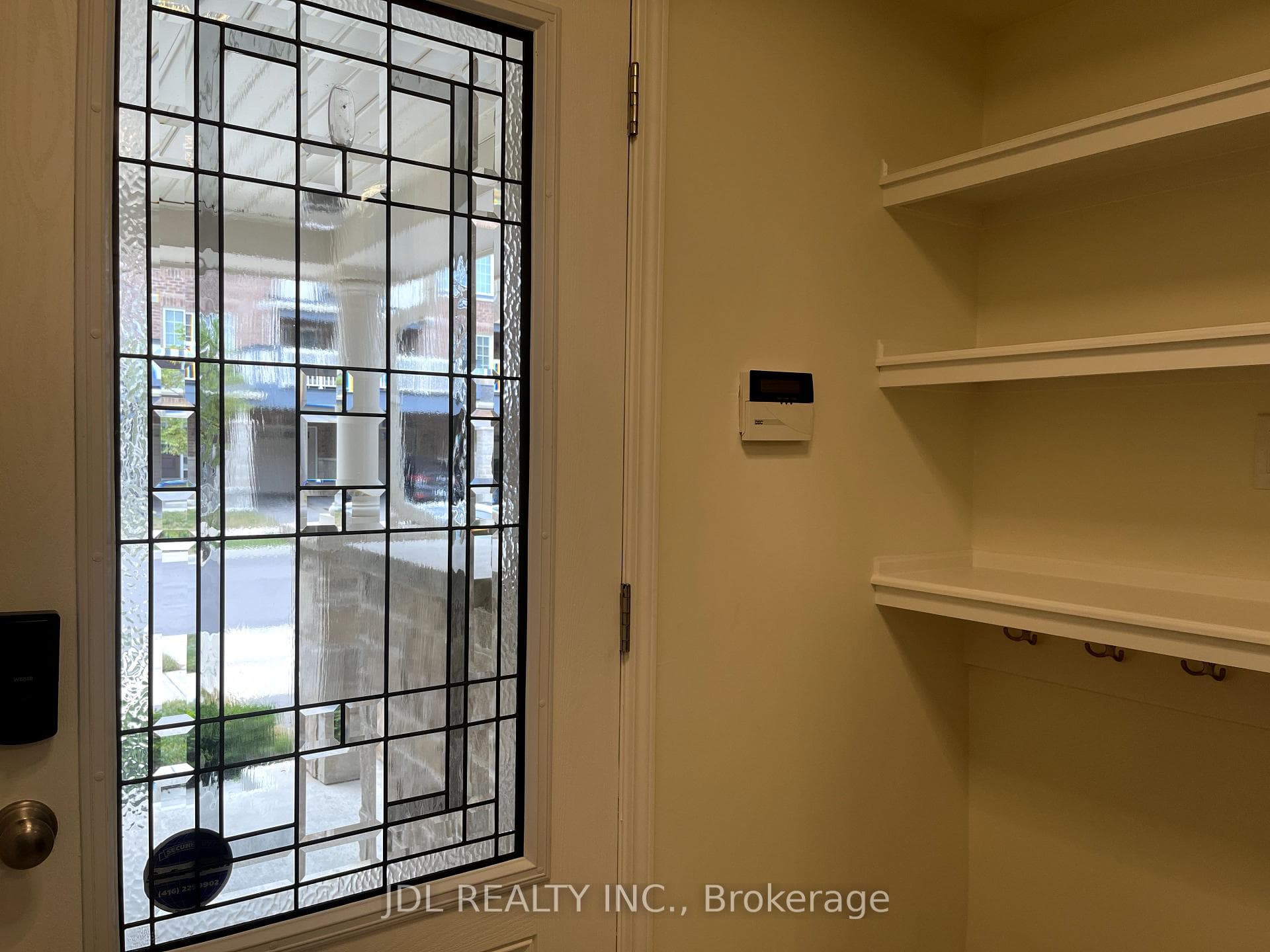 118 Christopher Road photo 4