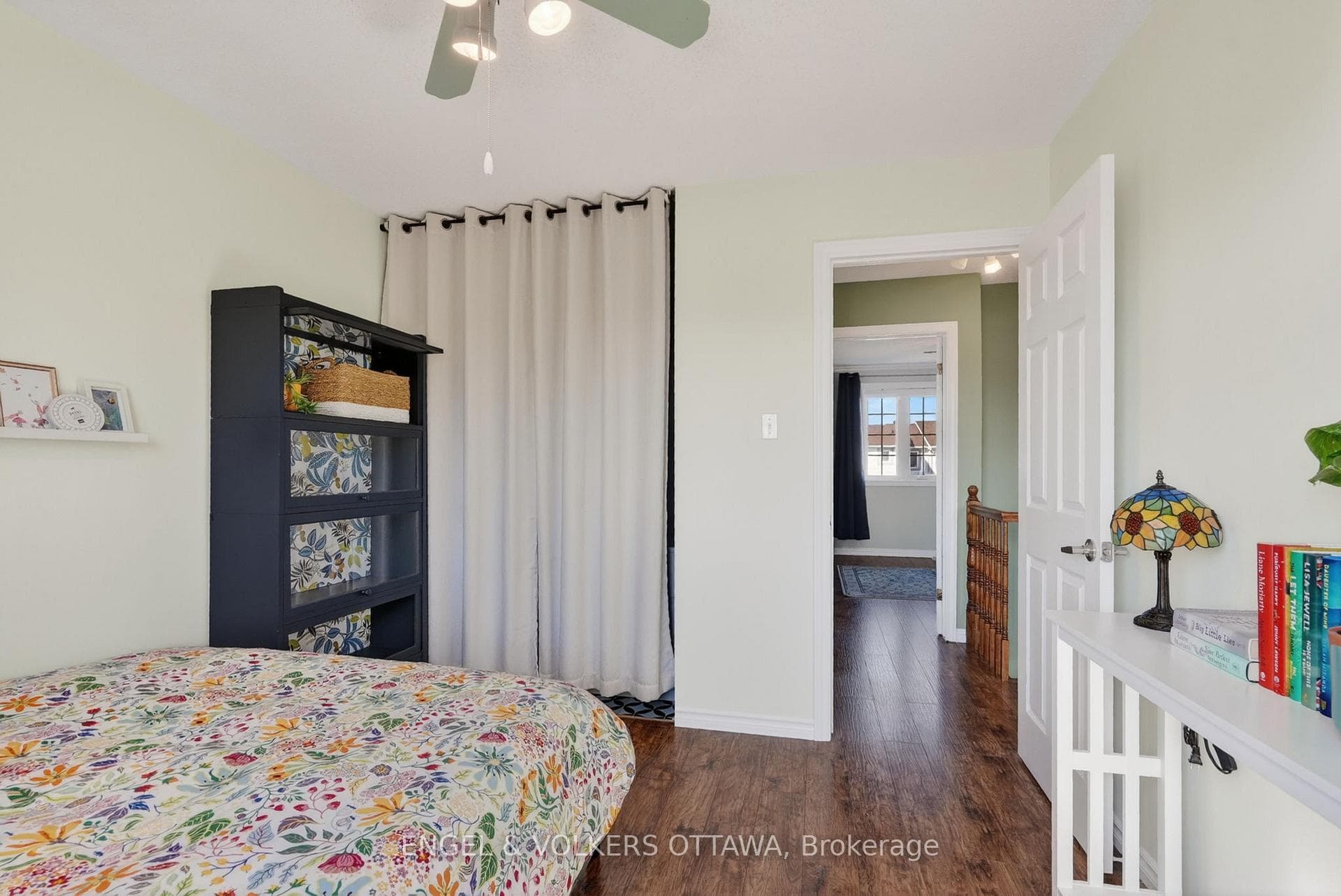 1499 Corsham Avenue photo 31