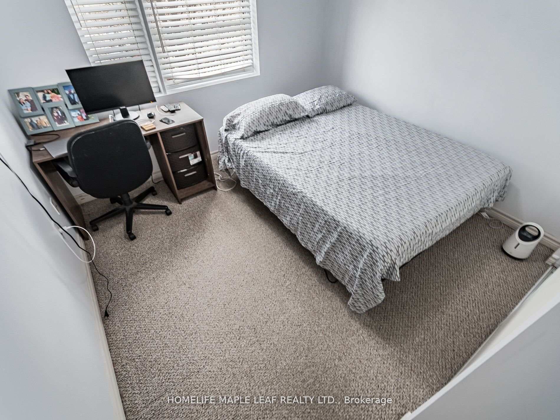 45 Kingsbury Square Unit 202 photo 19