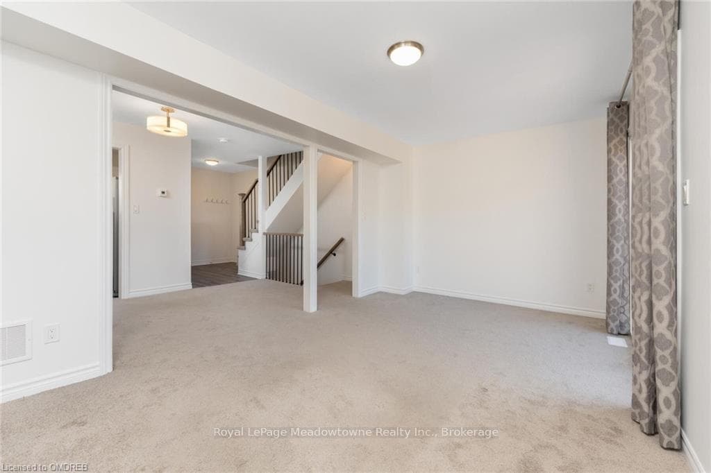 108 SINCLAIR Avenue Unit 25 photo 19