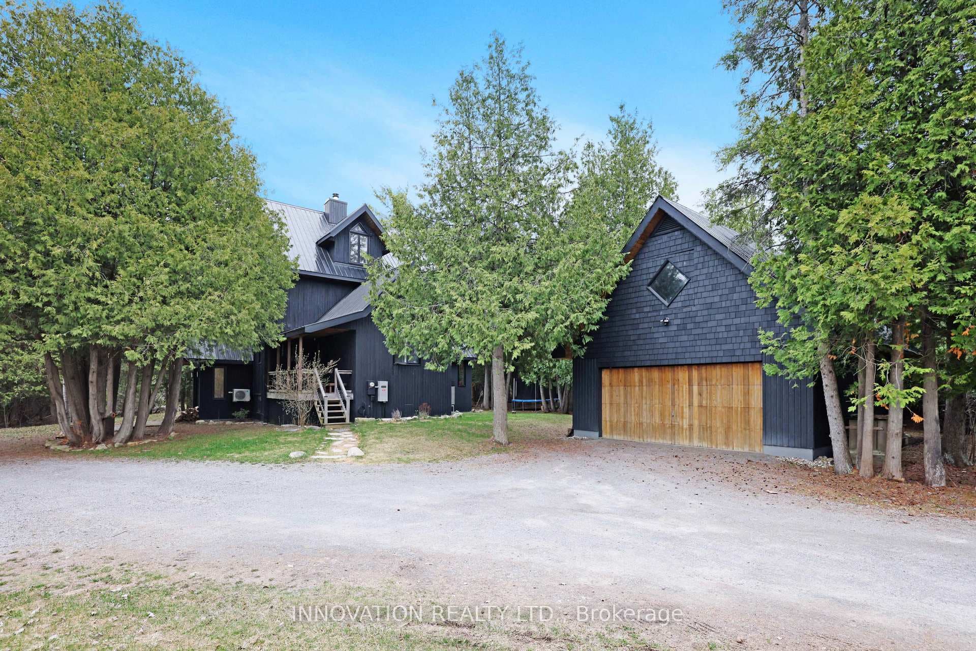 House & detached garage