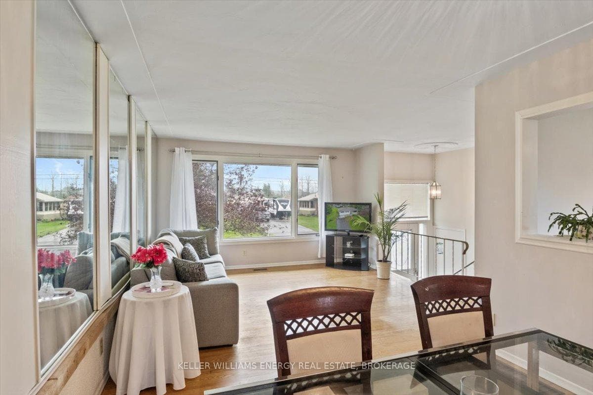 107 Catalina Drive photo 5