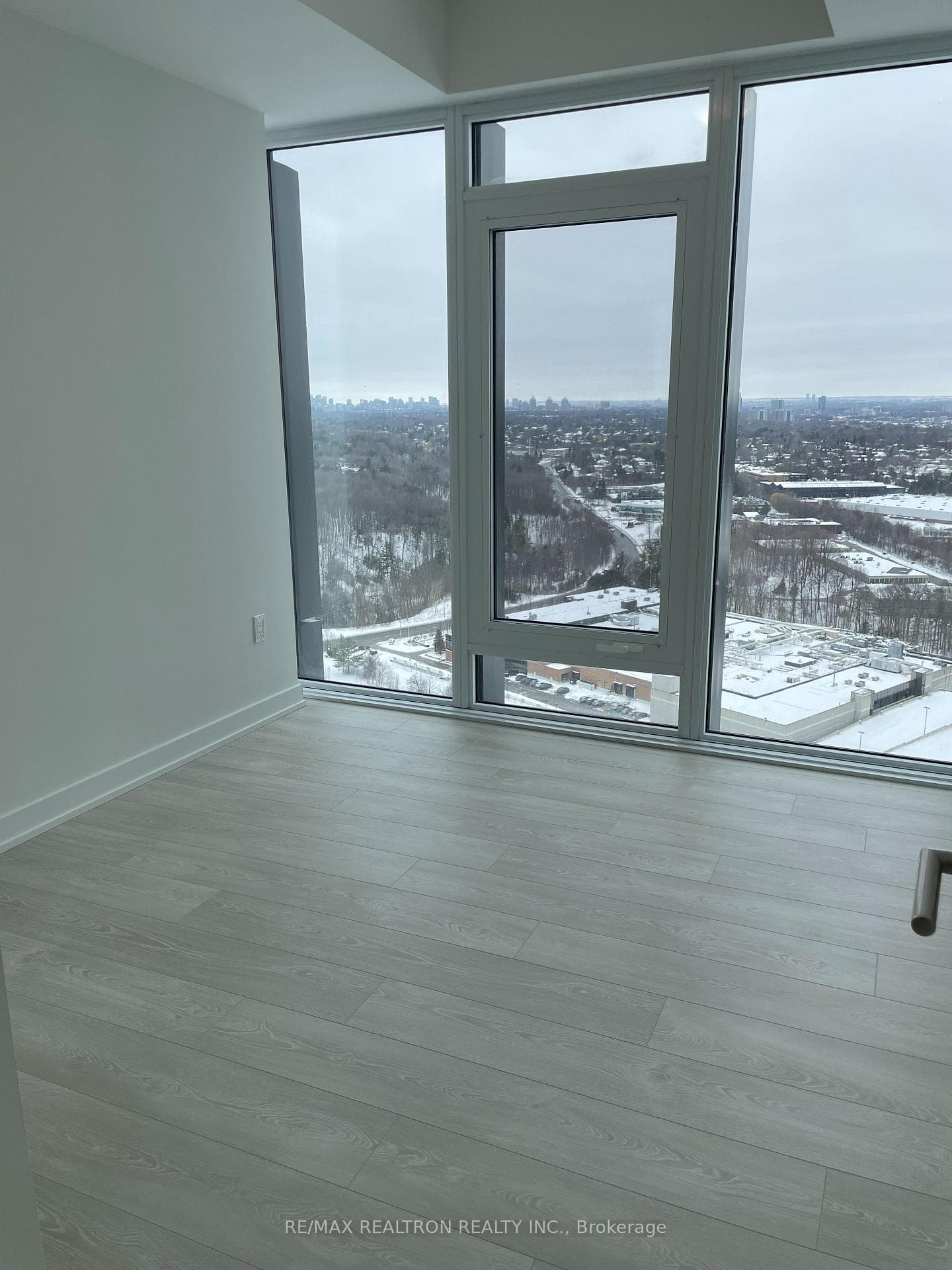 1 Quarrington Lane Unit 3119 photo 9