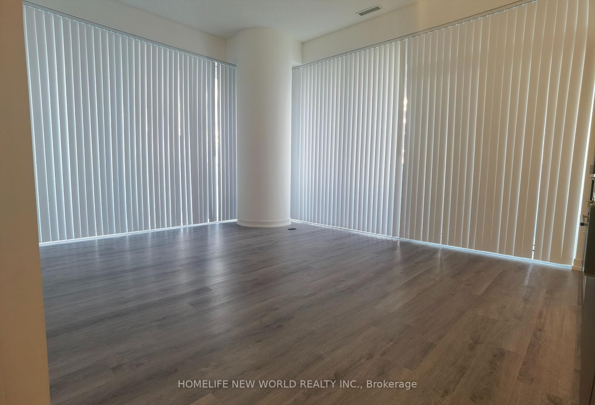 138 Downes Street Unit 4011 photo 18