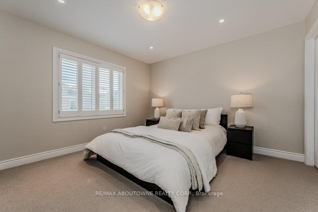 124 Nelson Street photo 21
