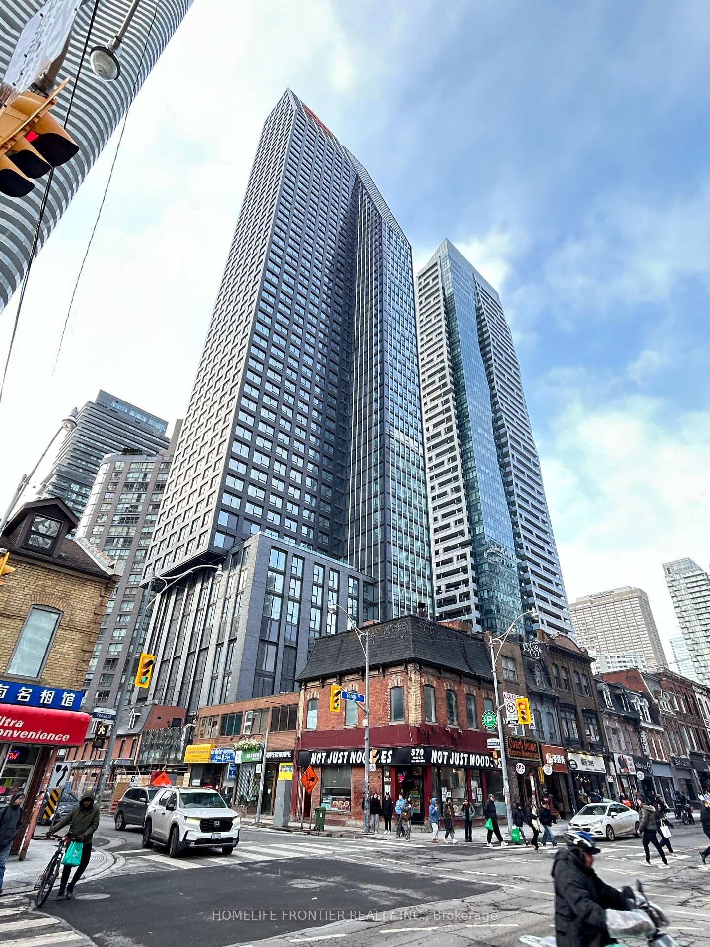 8 Wellesley Street Unit 1210 photo 2