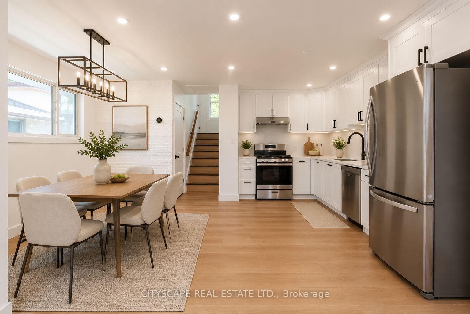 322 Fernwood Avenue photo 12