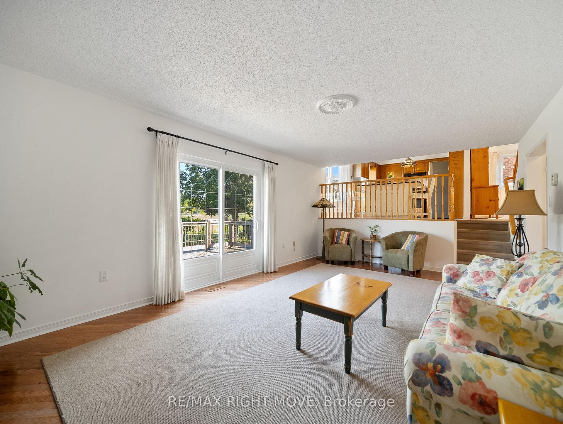 73 Carter Crescent photo 10