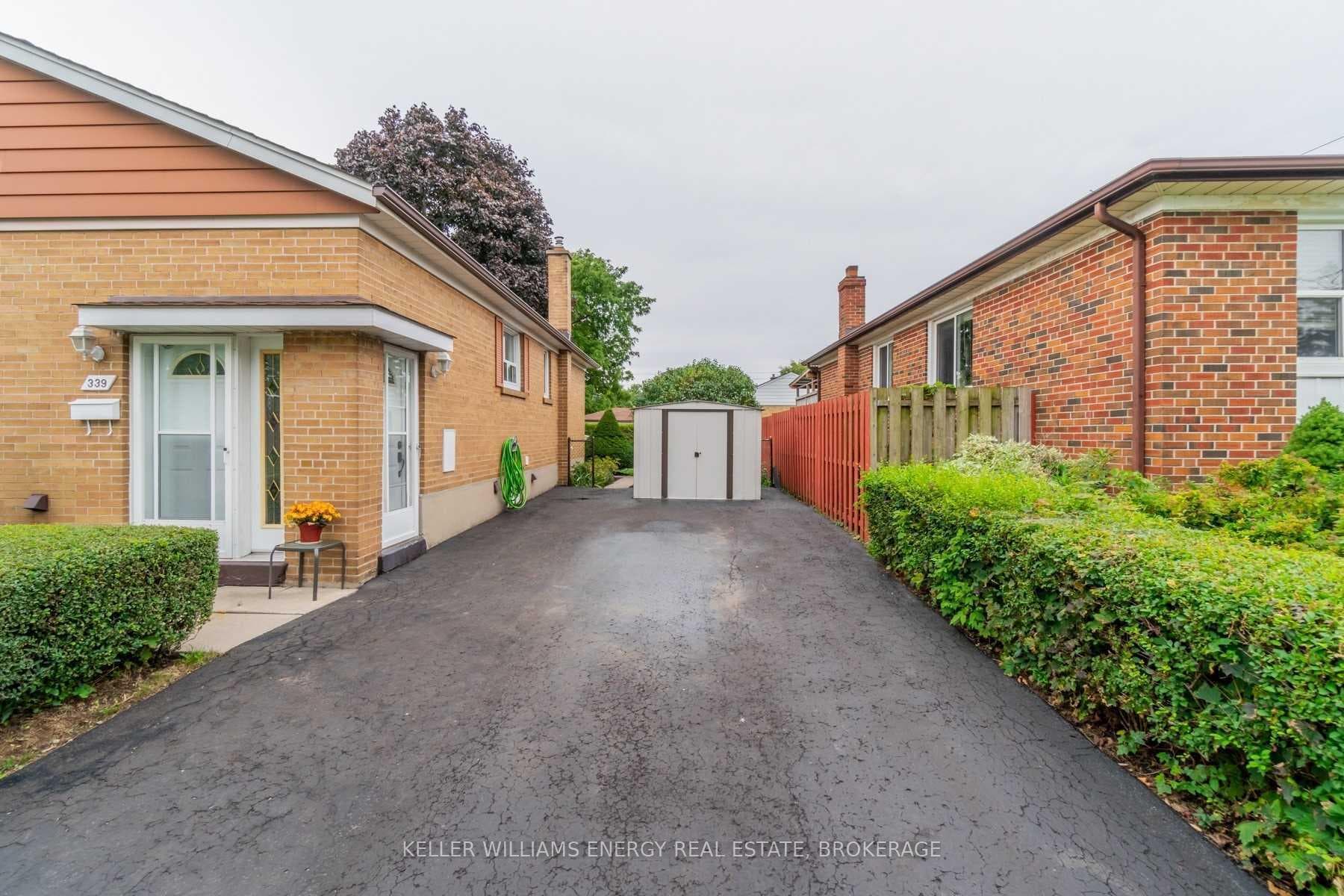 339 Jasper Avenue photo 4