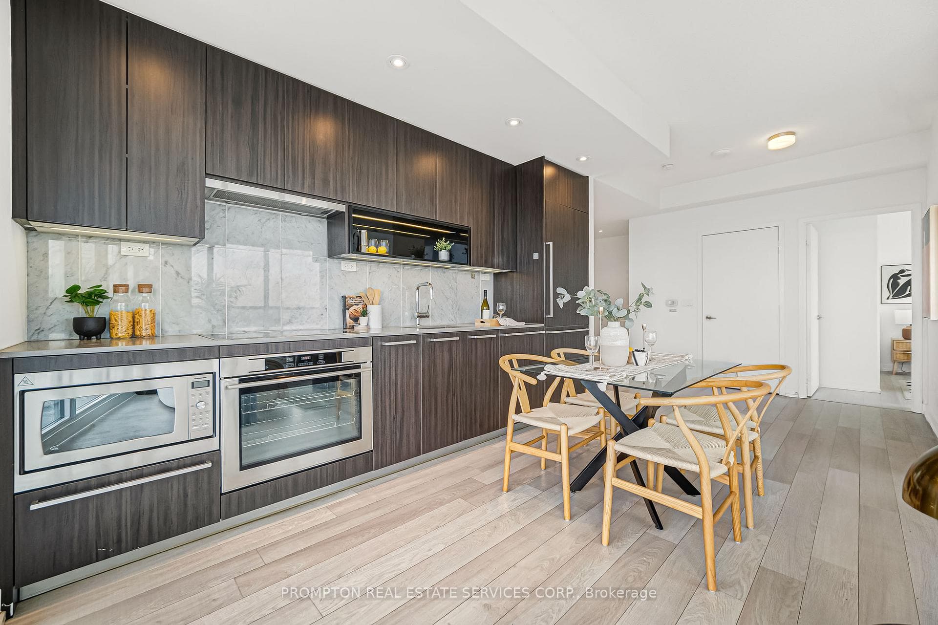 117 Mcmahon Drive Unit 3609 photo 14