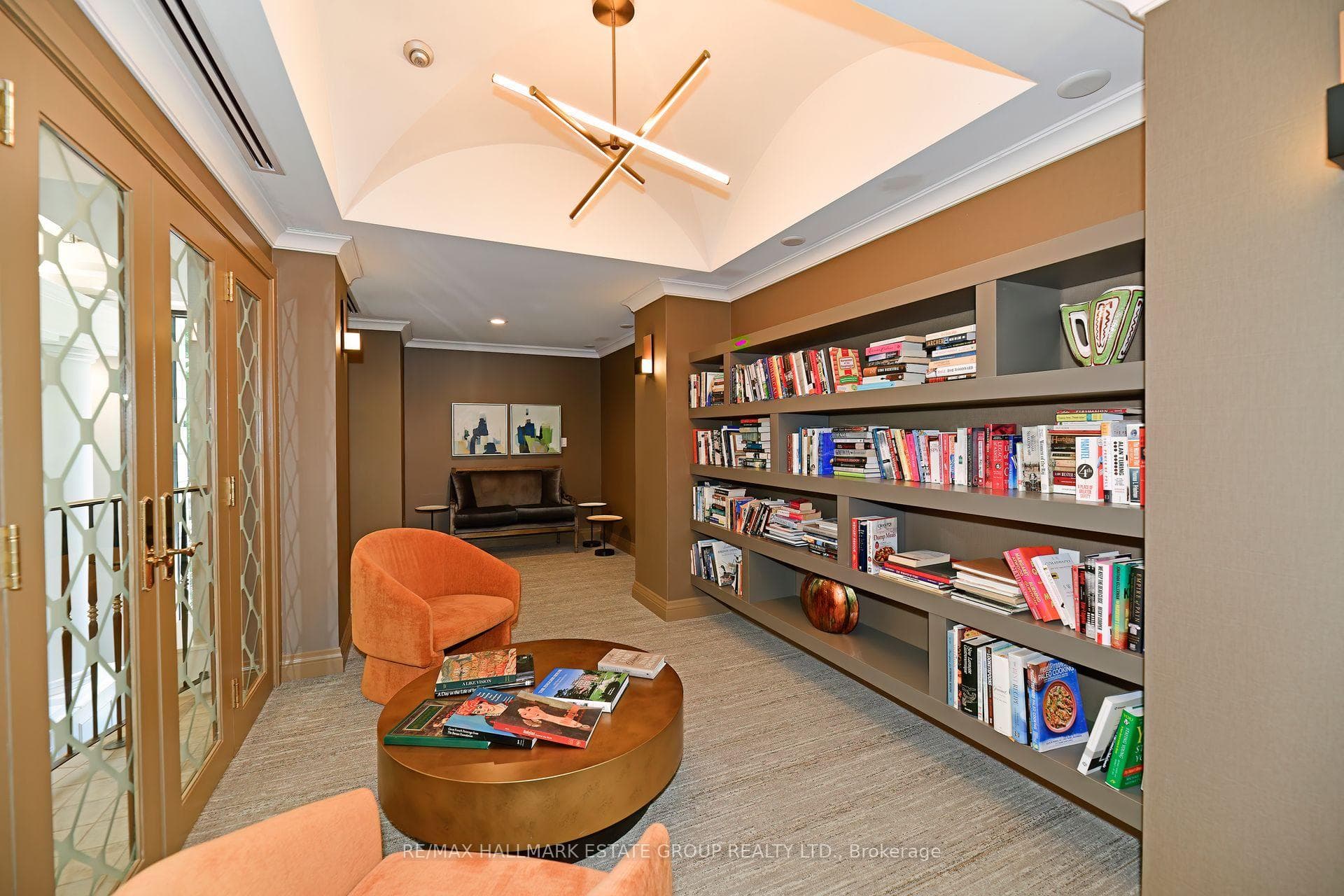 38 Avoca Avenue Unit 403 photo 37