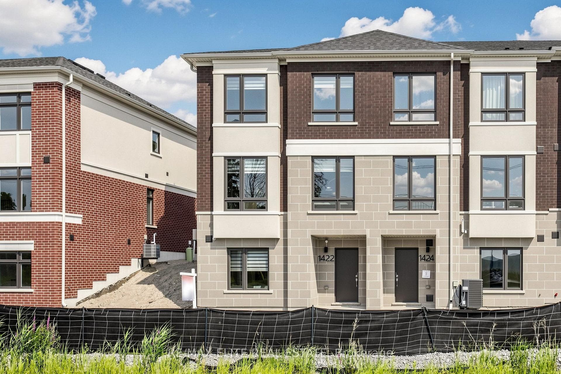 1422 19th Avenue photo 1