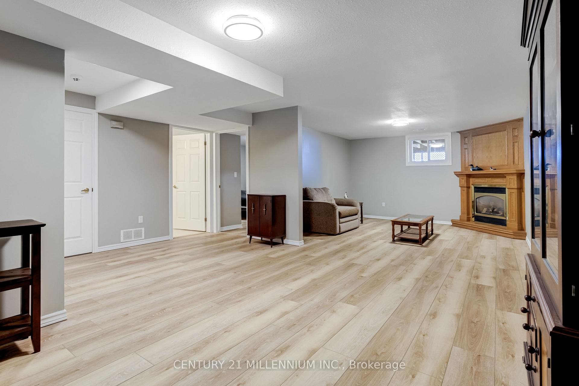 615 Nelson Street Unit 8 photo 29