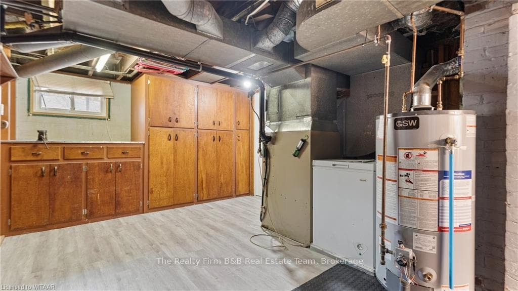 596 GRANT Street photo 30