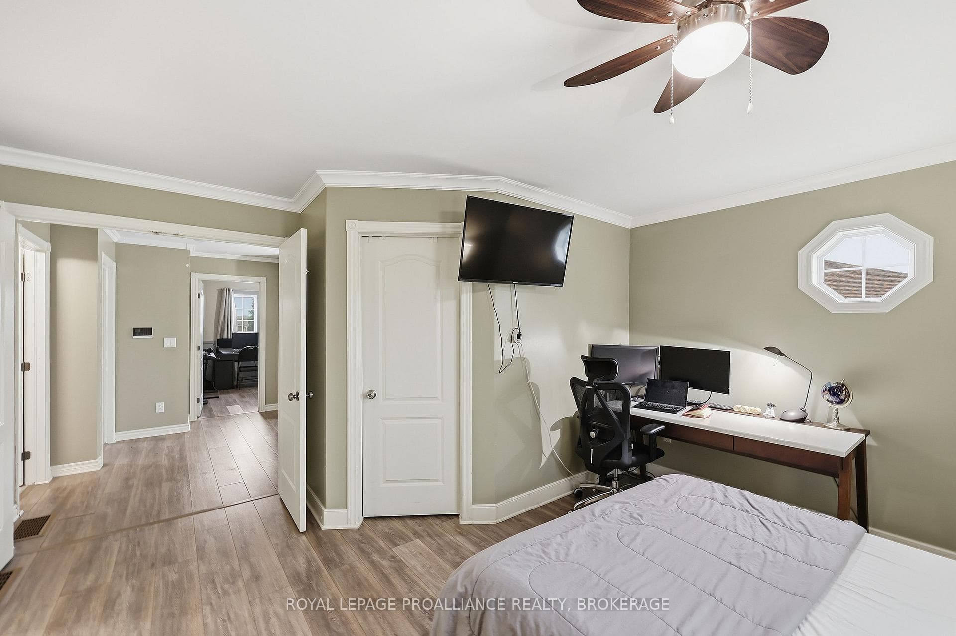 440 Conservatory Drive photo 21