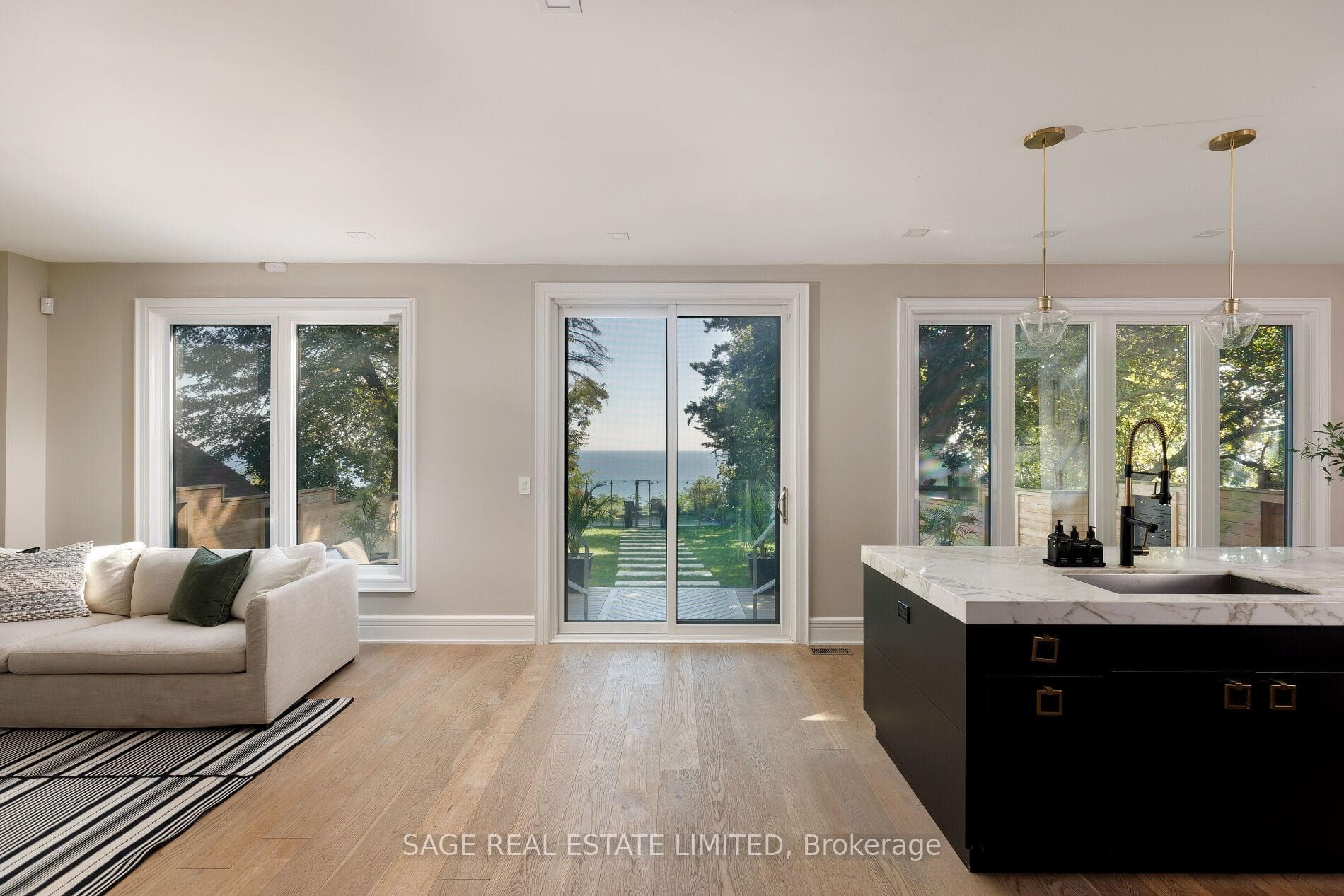 79 Fishleigh Drive photo 11