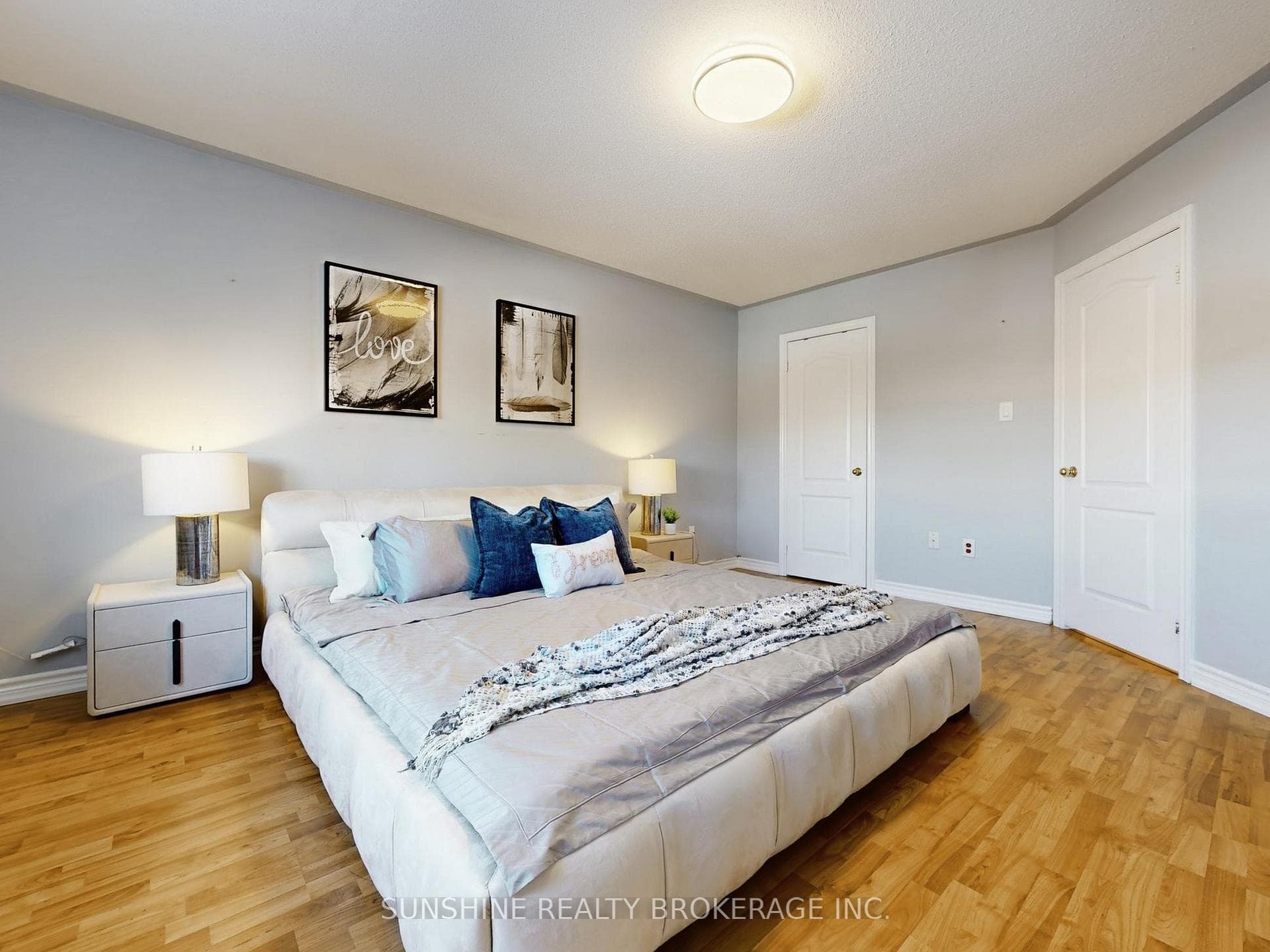 138 Beaverbrook Crescent photo 29