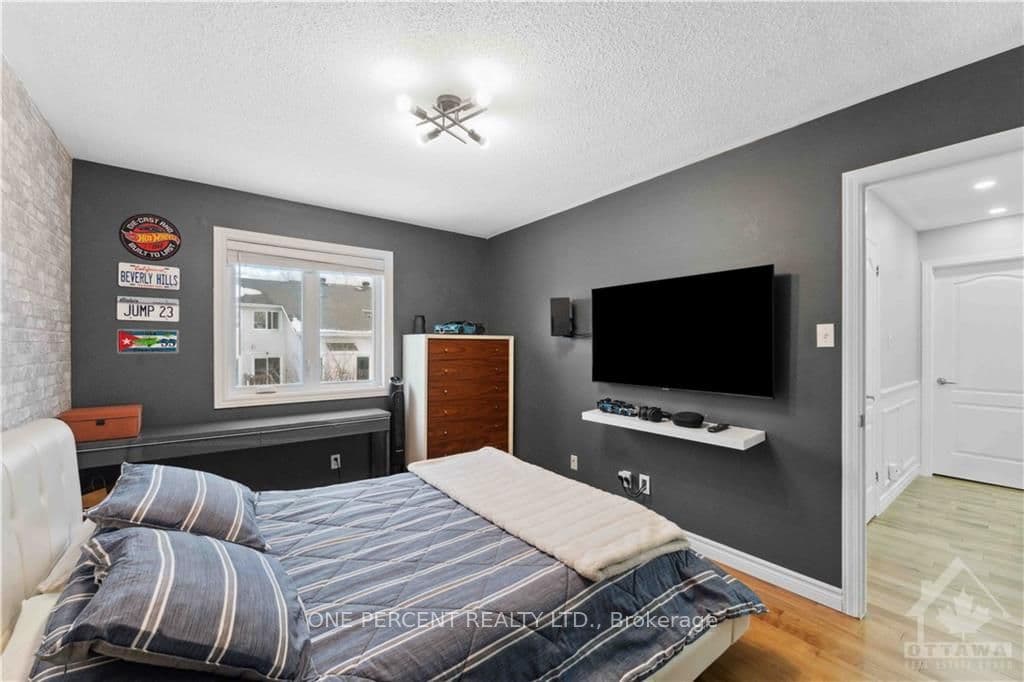 49 EMERALD MEADOWS Drive photo 20