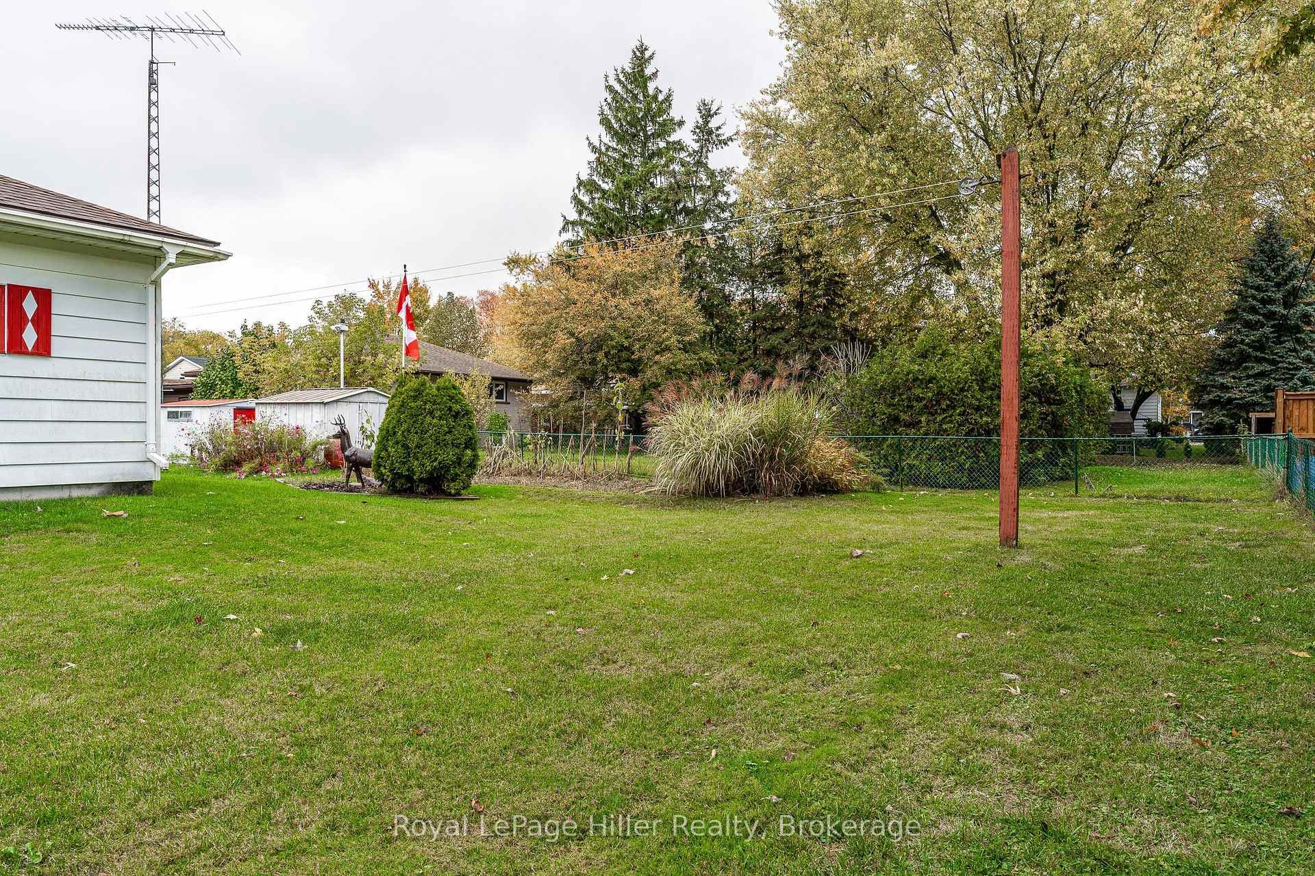 213 Home Street photo 44