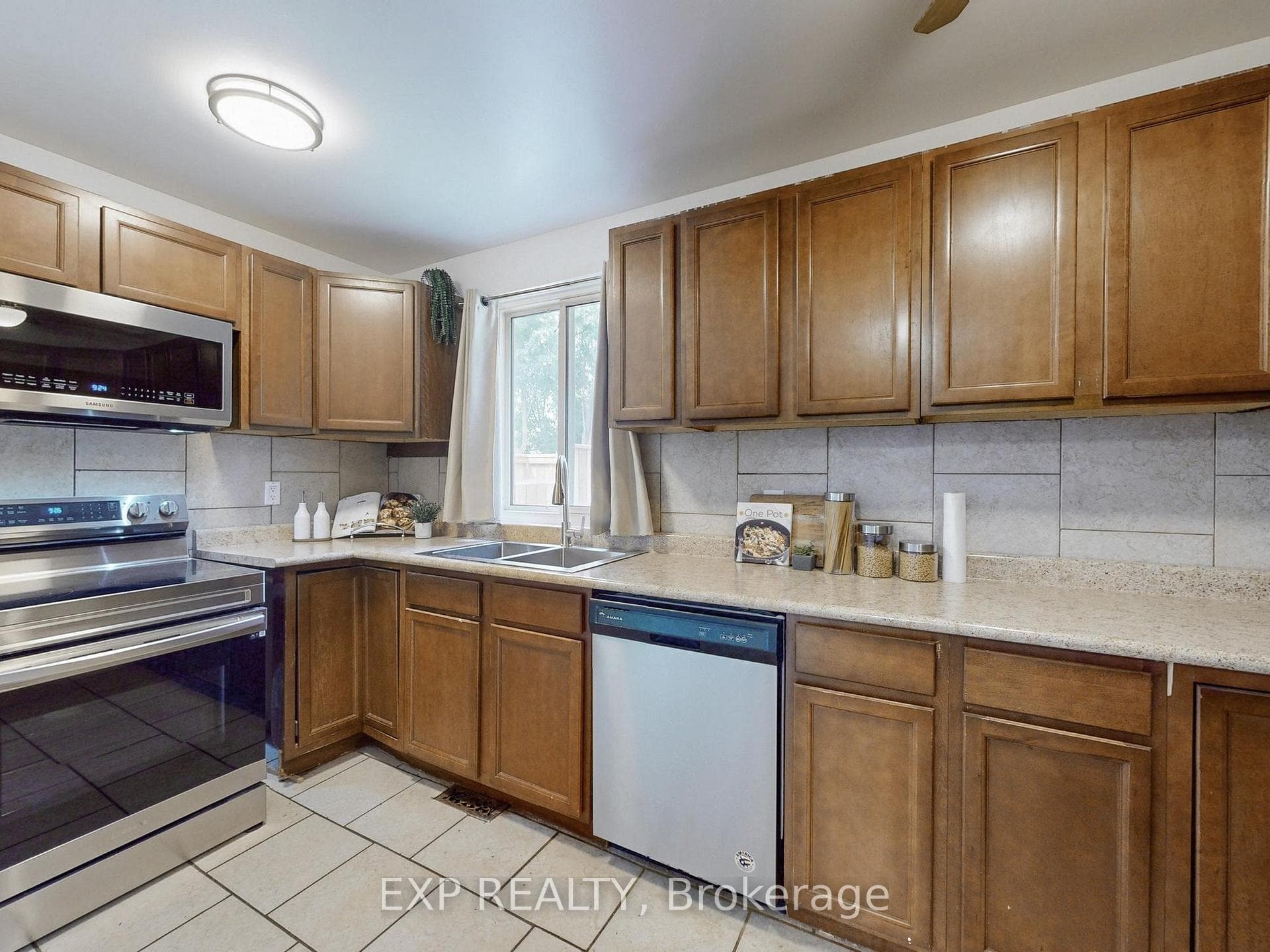 Stainless Steel Appliances with Built-in Microwave