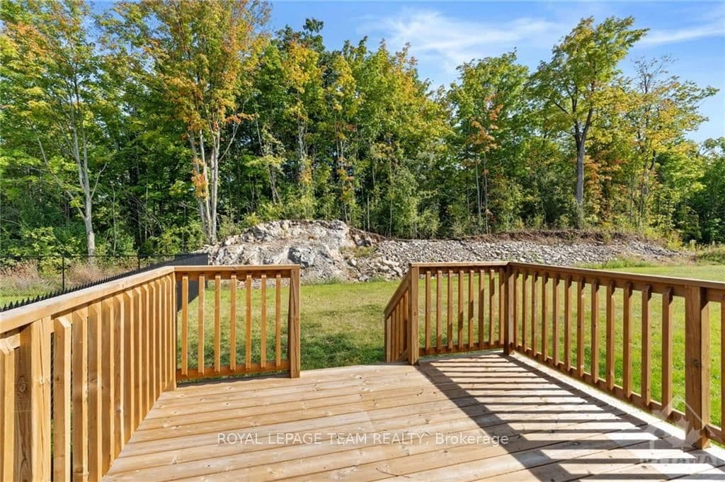 303 WOOD Avenue photo 30