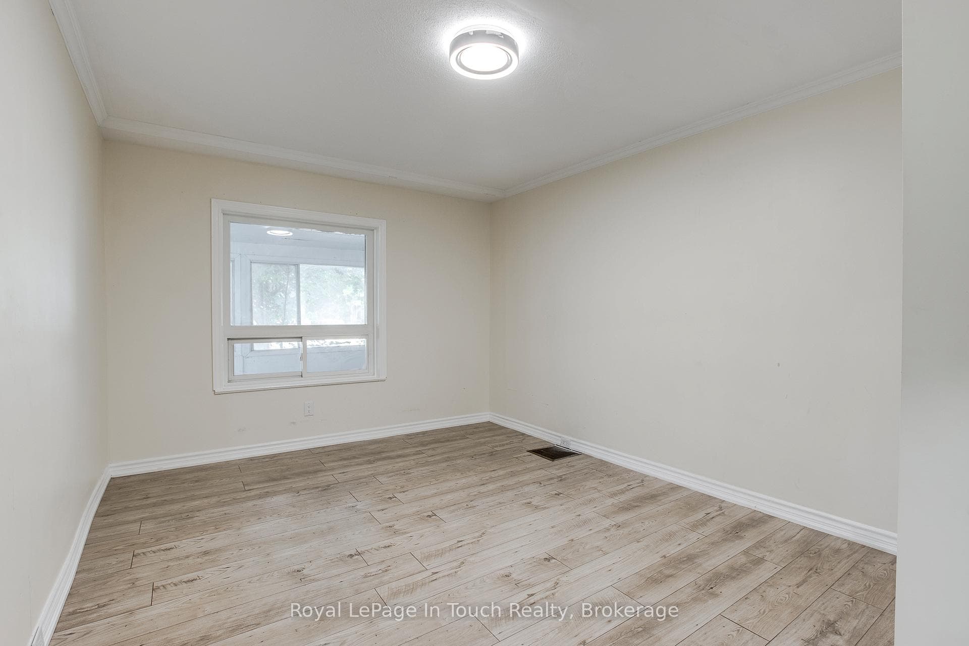 63 Fifth Street photo 16