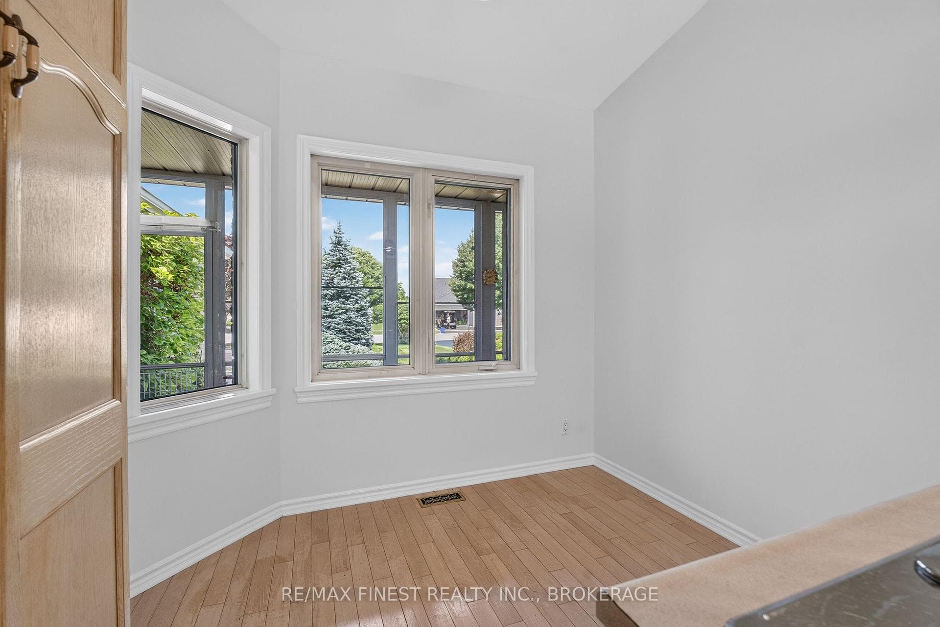 712 Millwood Drive photo 15