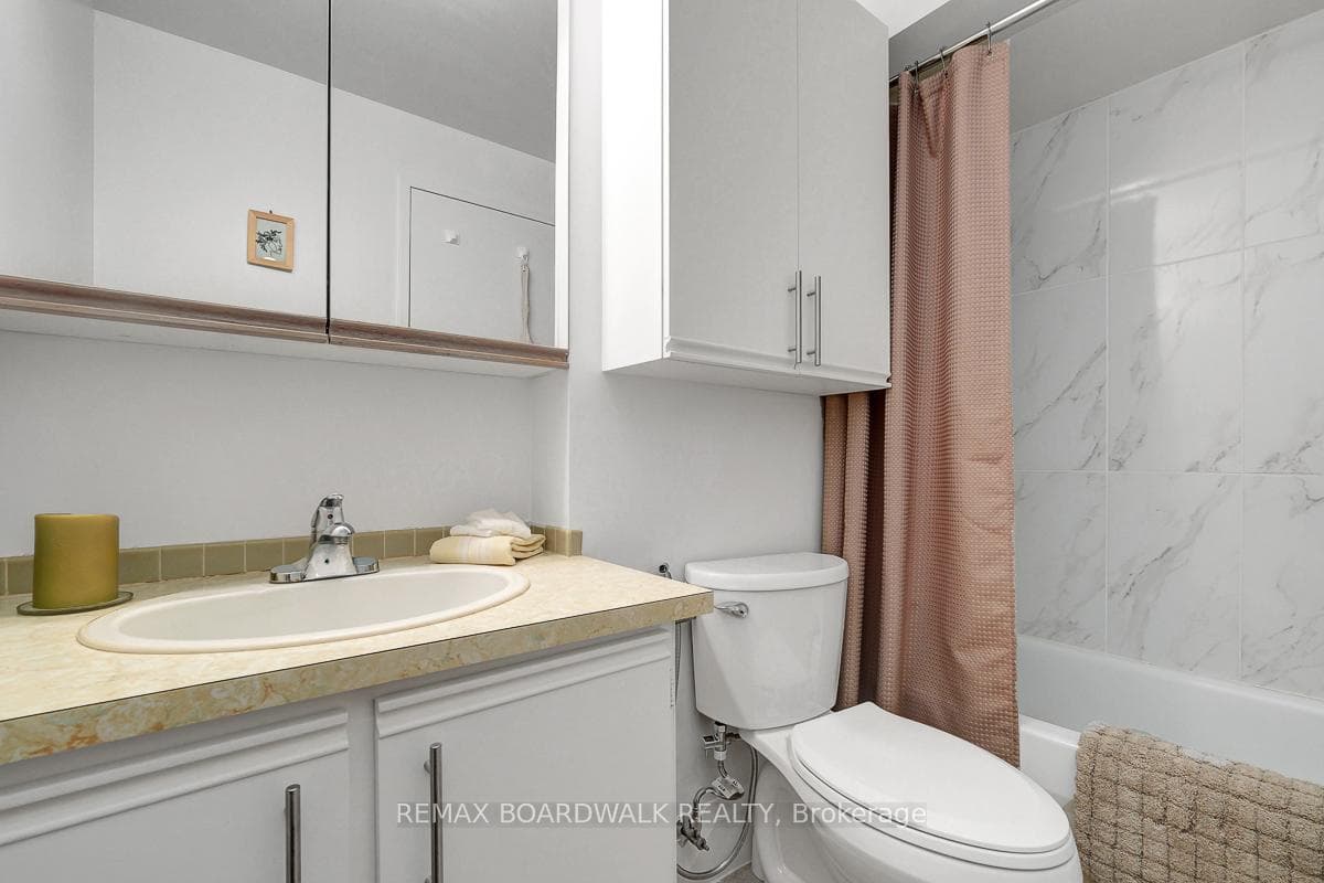 New tub/tile 2025