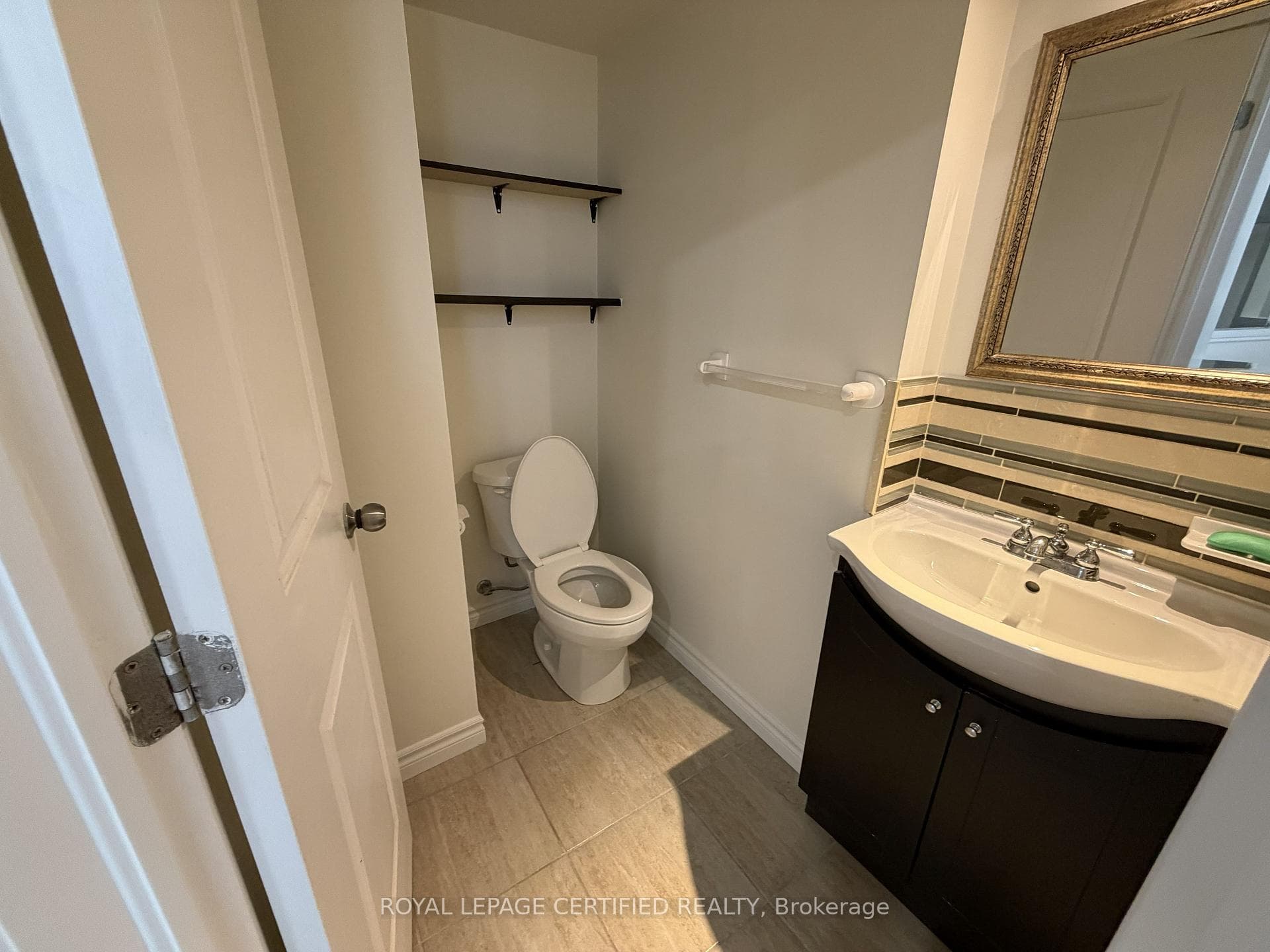61 Eagleglen Way Unit Bsmt photo 16