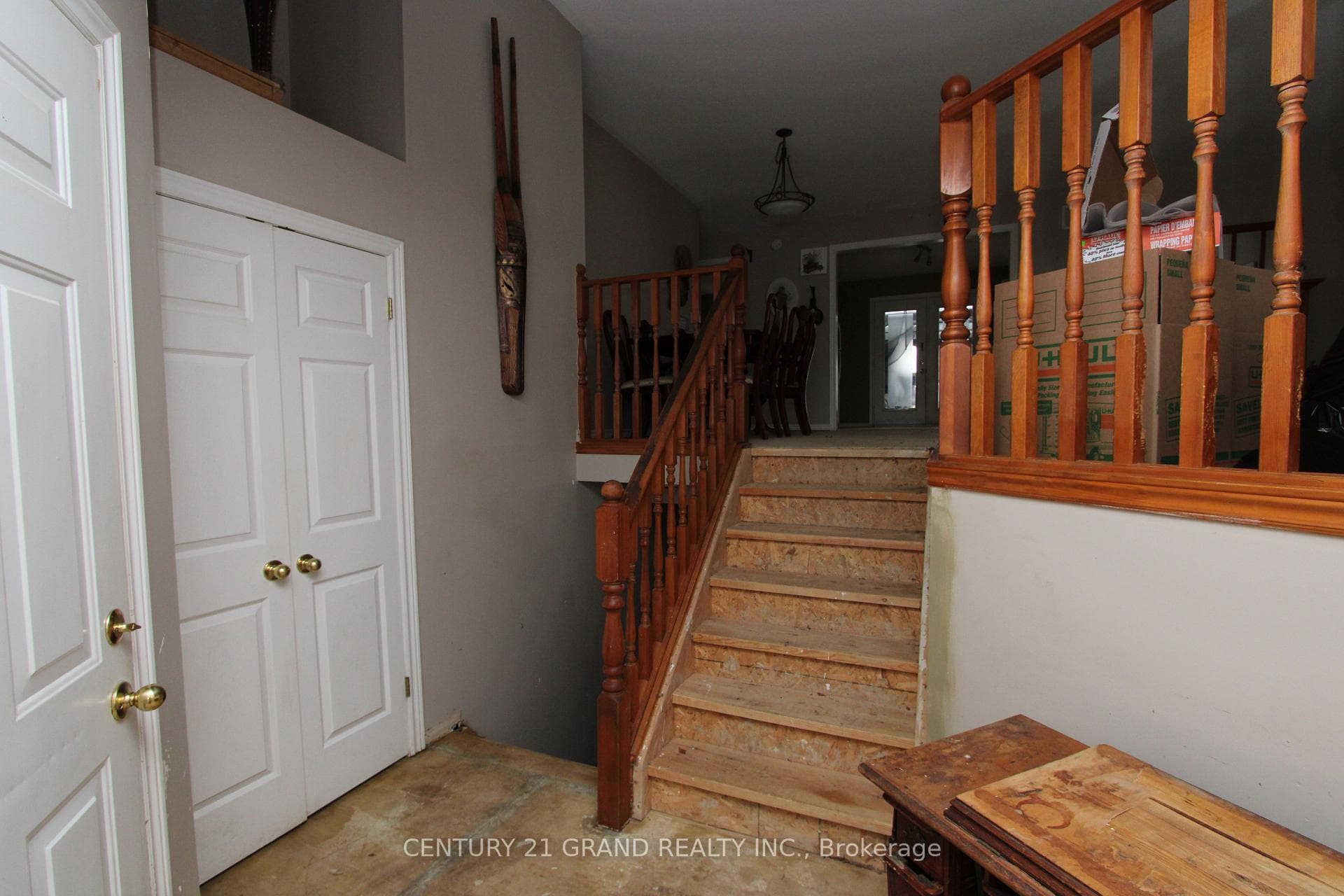 4 Dowden Avenue photo 6