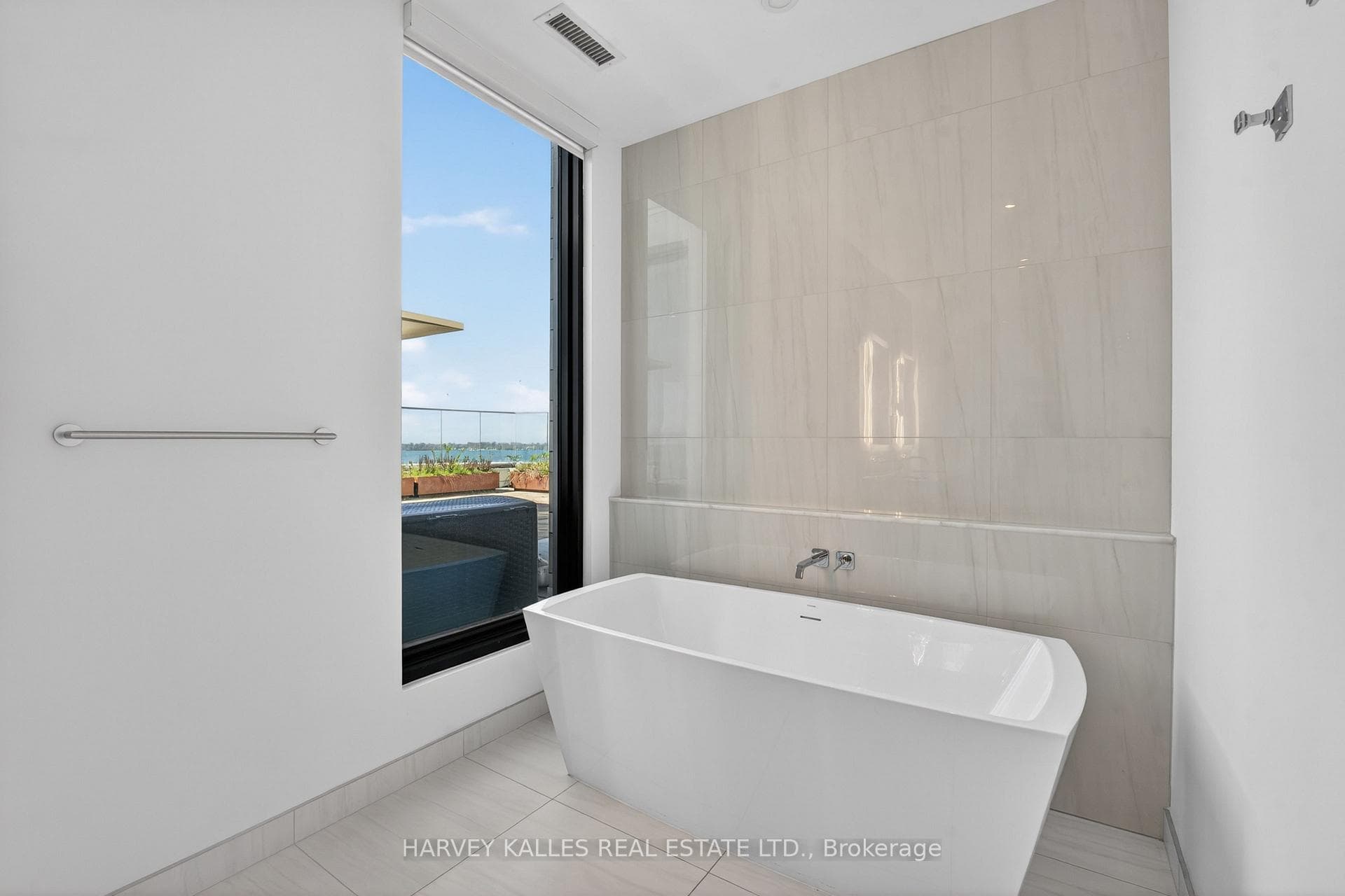 Primary Ensuite