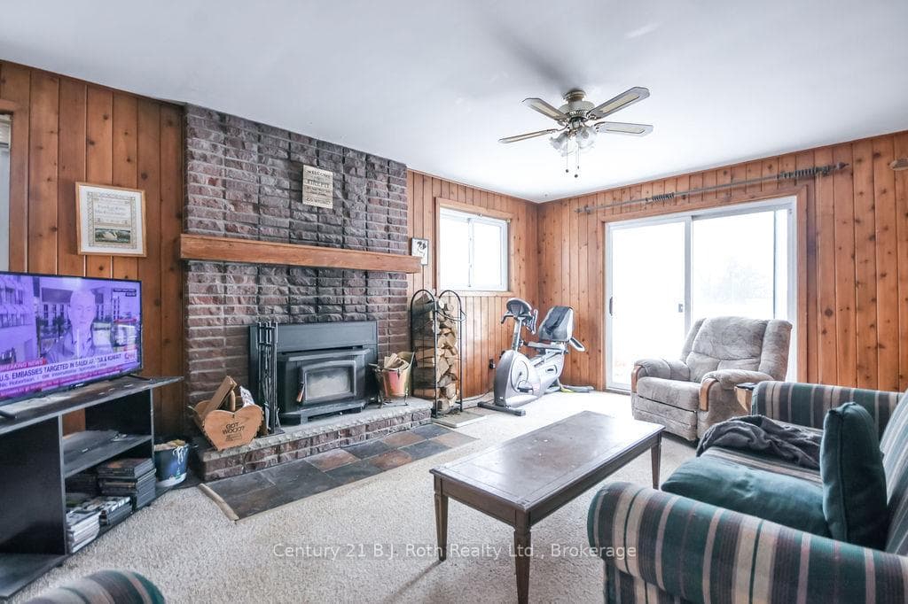 240 Macartney Street photo 25