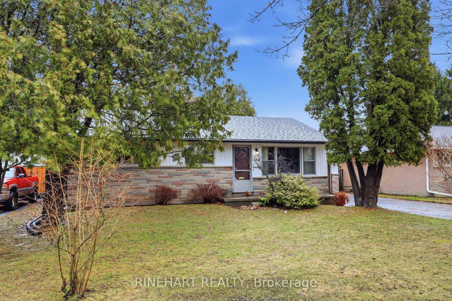164 Bancroft Road photo 4