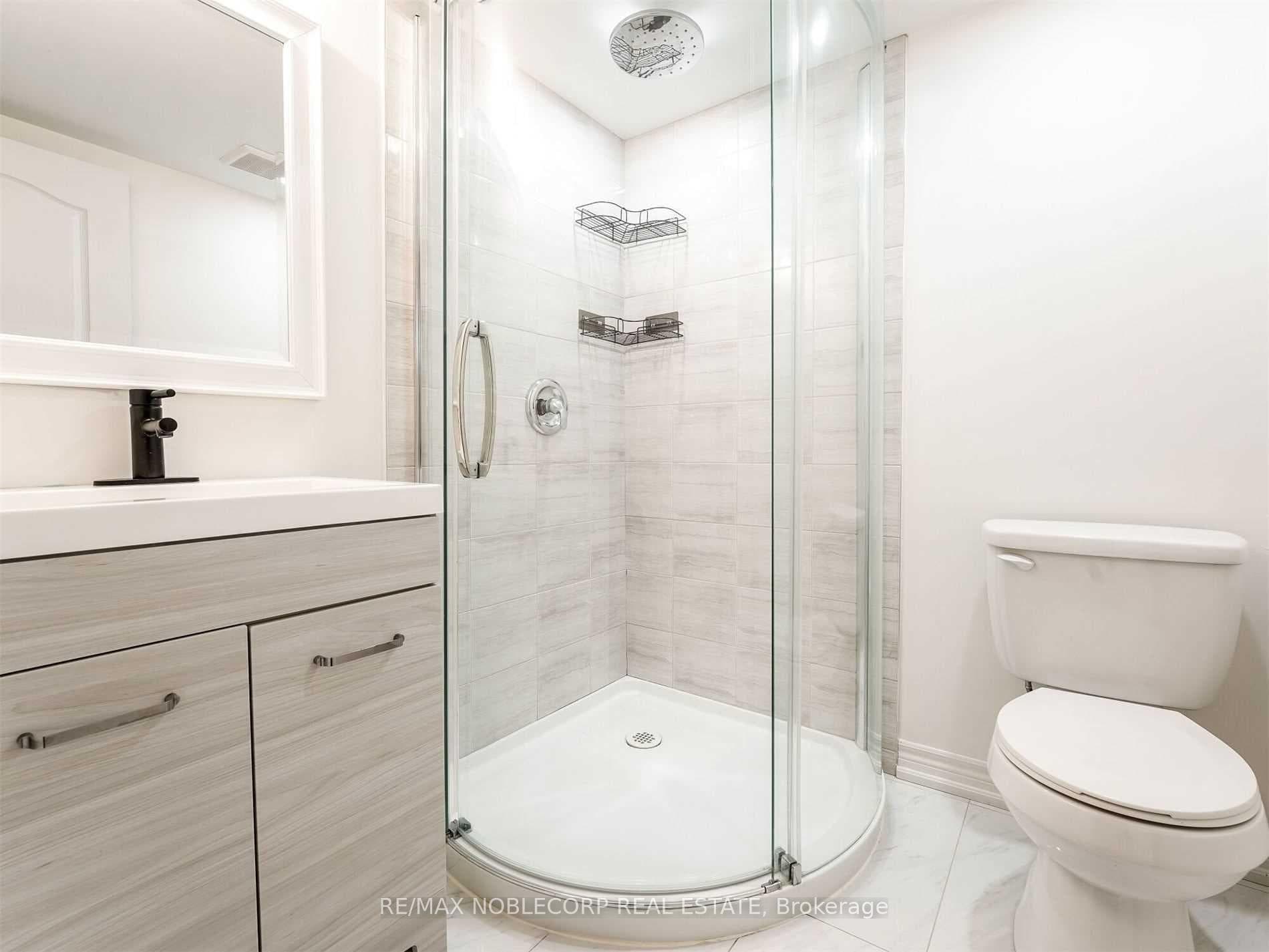 71 Pierre Berton Boulevard photo 29