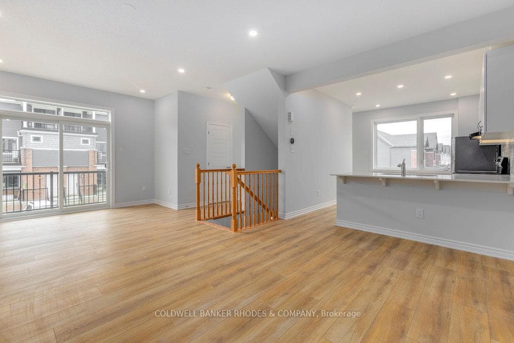 231 Darjeeling Avenue Avenue photo 8