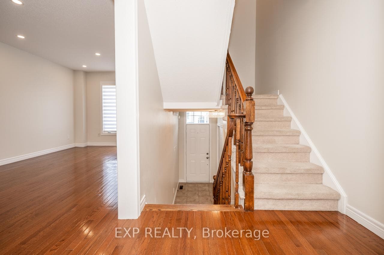 2280 Baronwood Drive Unit 27 photo 22