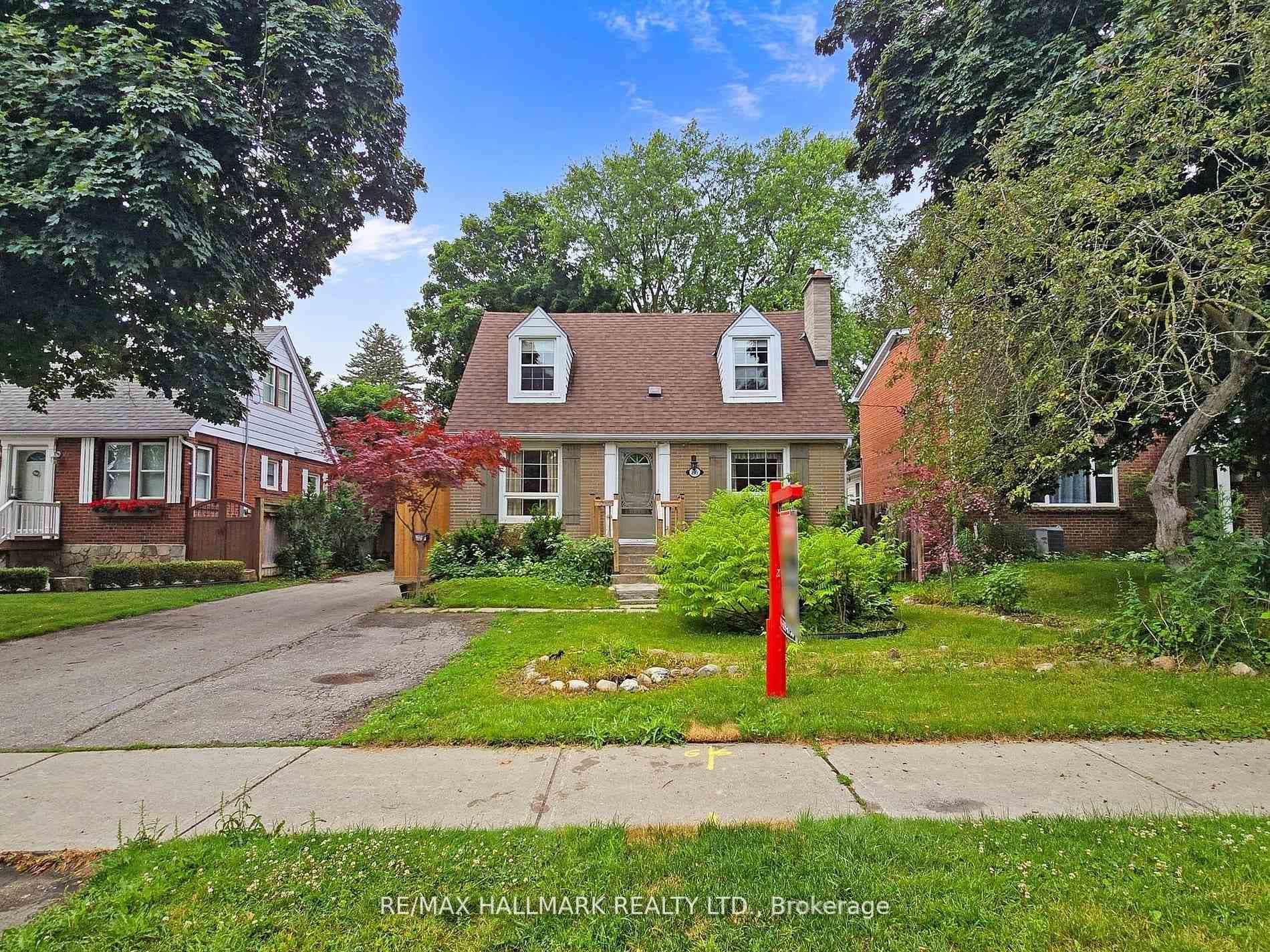 86 Ruggles Avenue photo 1