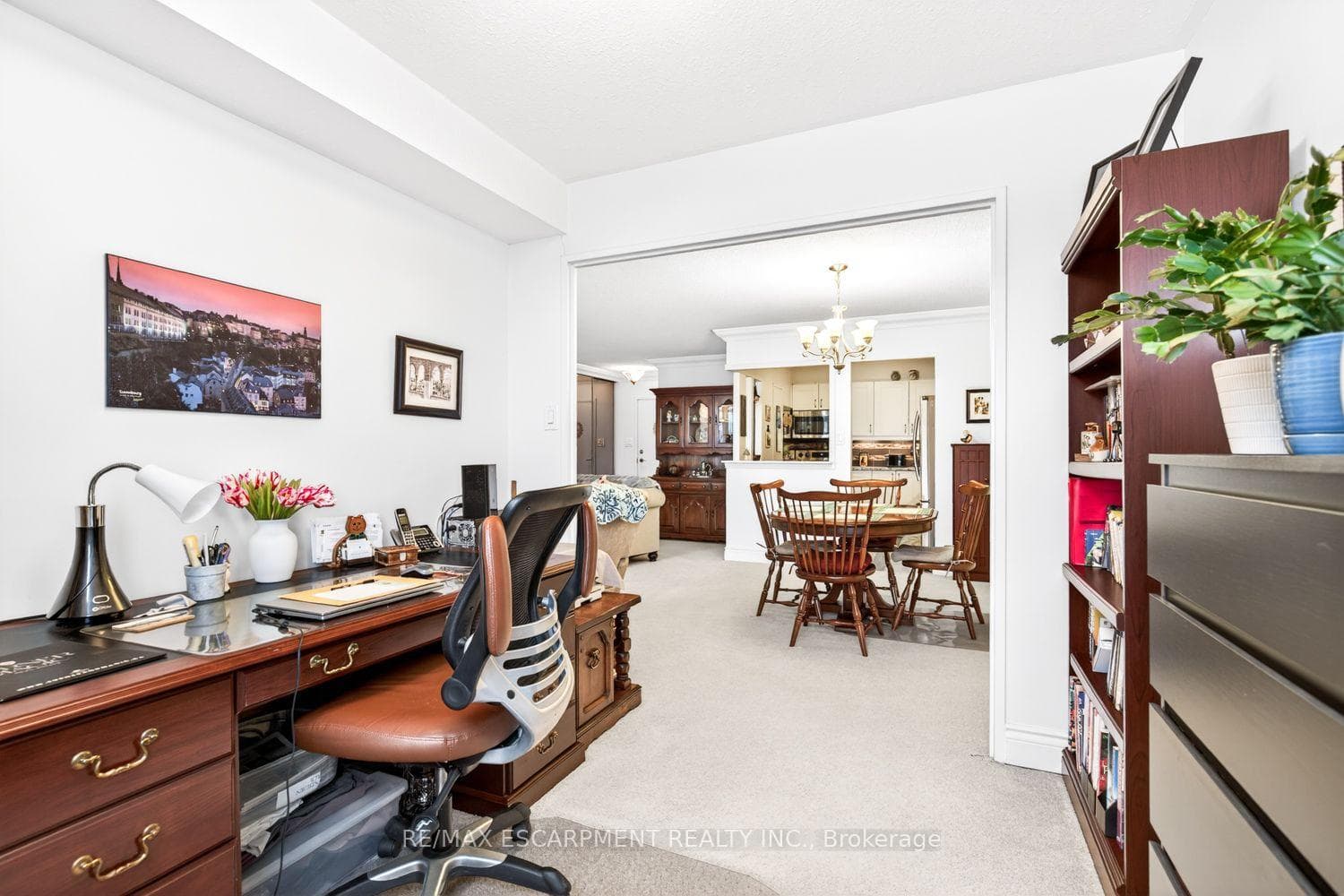 500 Green Road Unit 310 photo 19