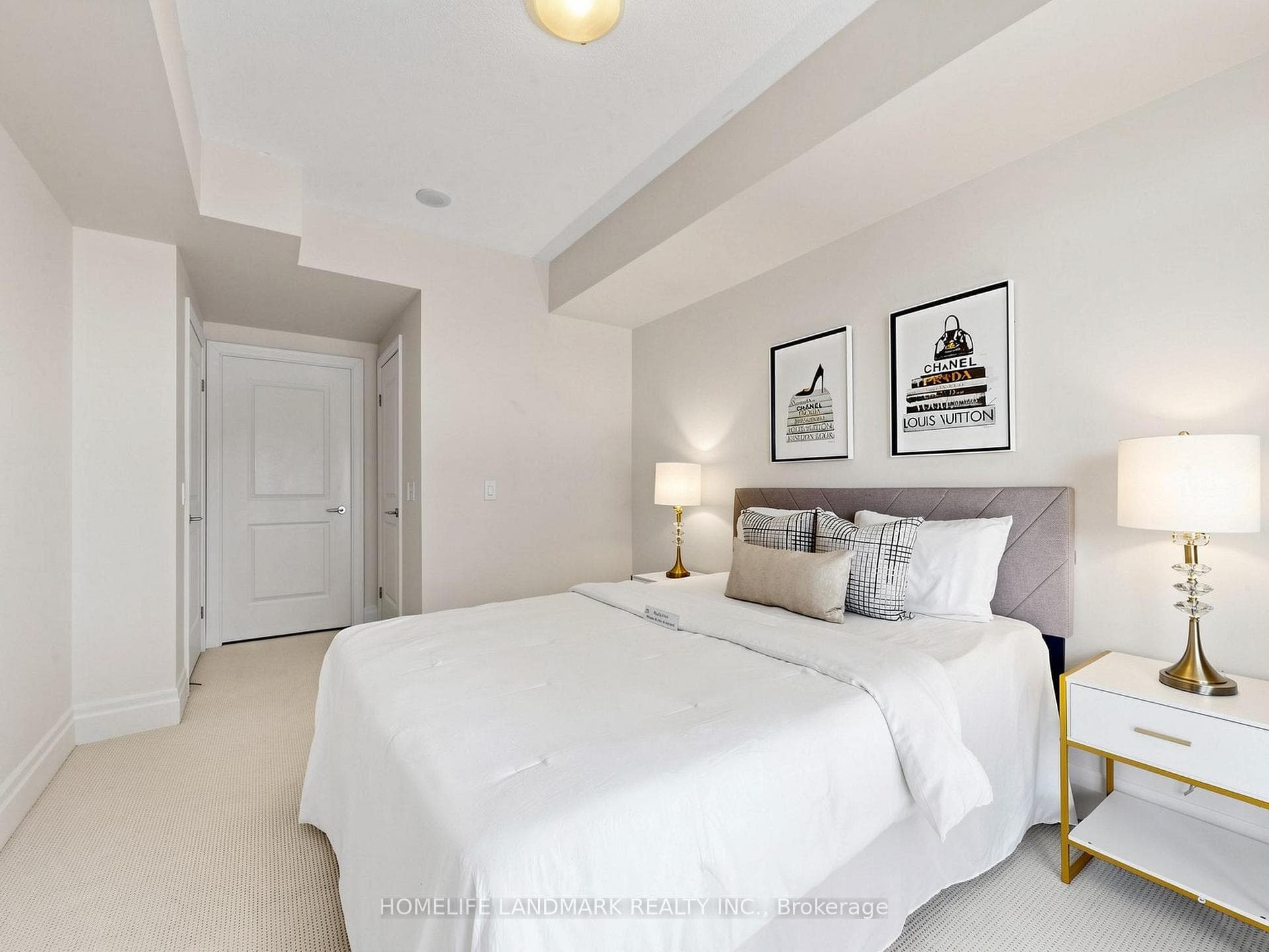 131 Upper Duke Crescent Unit 513 photo 17