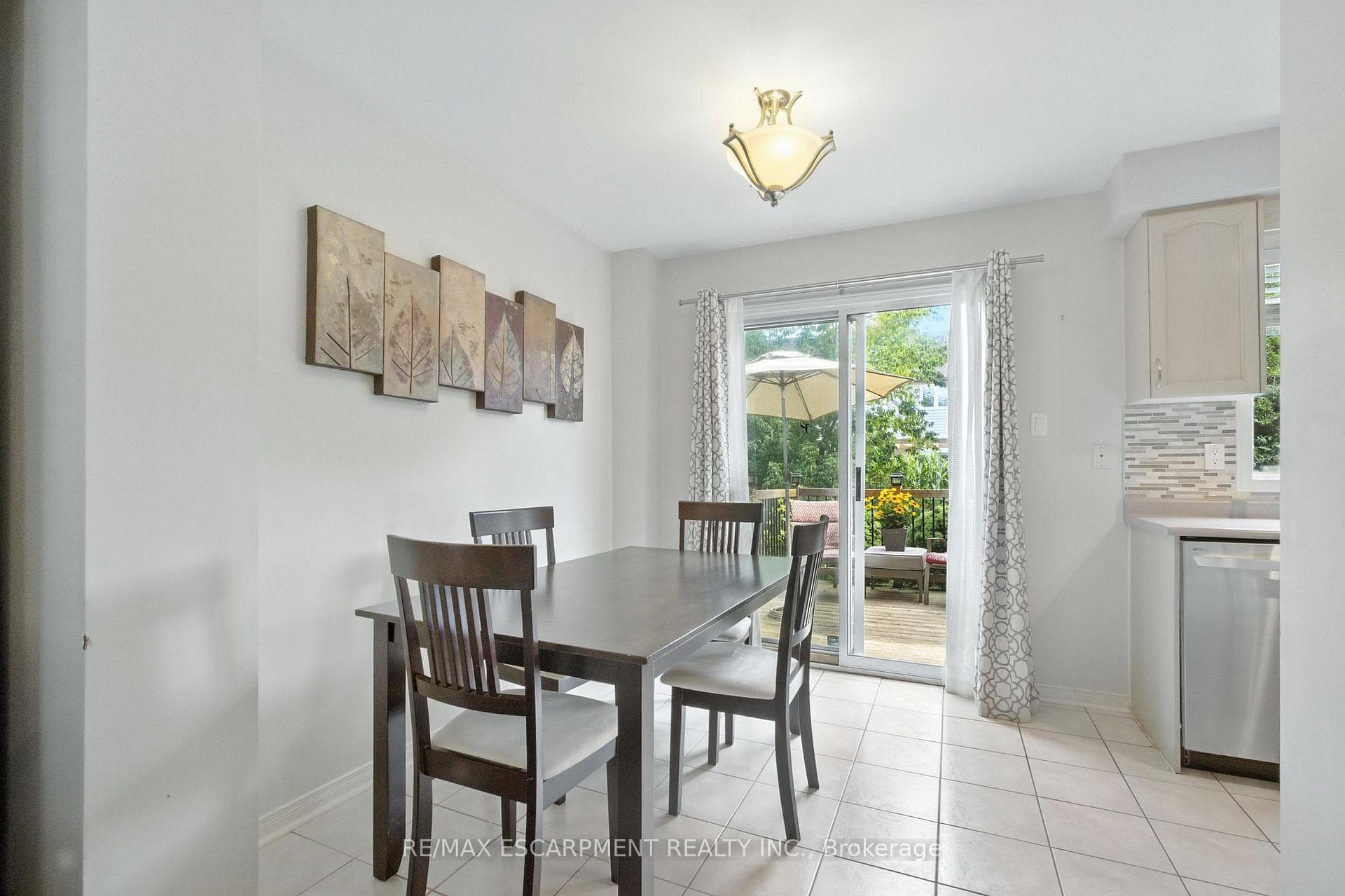 4408 Vallence Drive photo 13